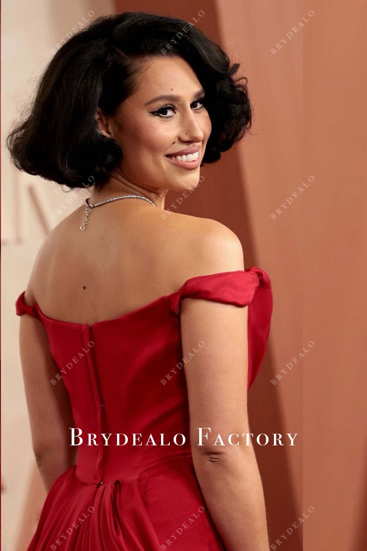 2025 Oscars red carpet Raye open back dress