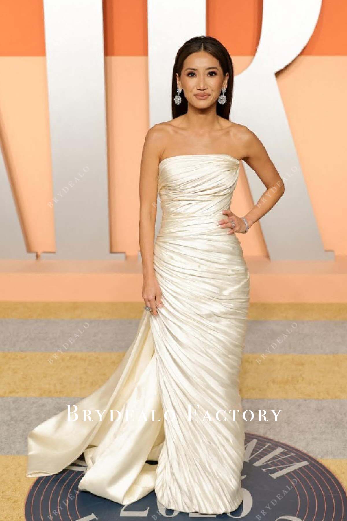 Brenda Song 2025 Vanity Fair Party Ivory Sheath Formal Dress
