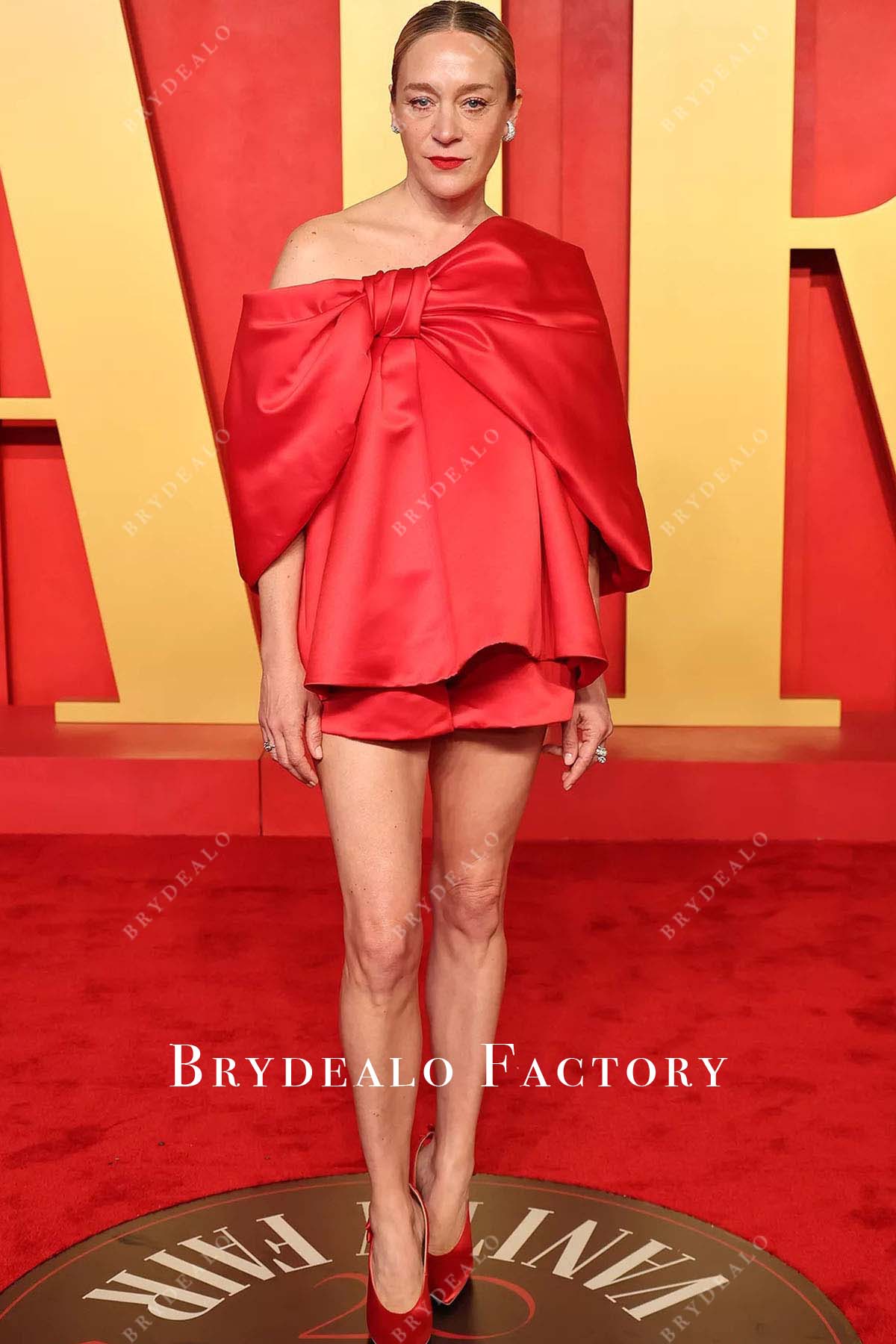 Chlo Sevigny Red Bow 2024 Oscars After Party Mini Ensemble Chlo Sevigny Red Bow 2024 Oscars After Party Mini Ensemble