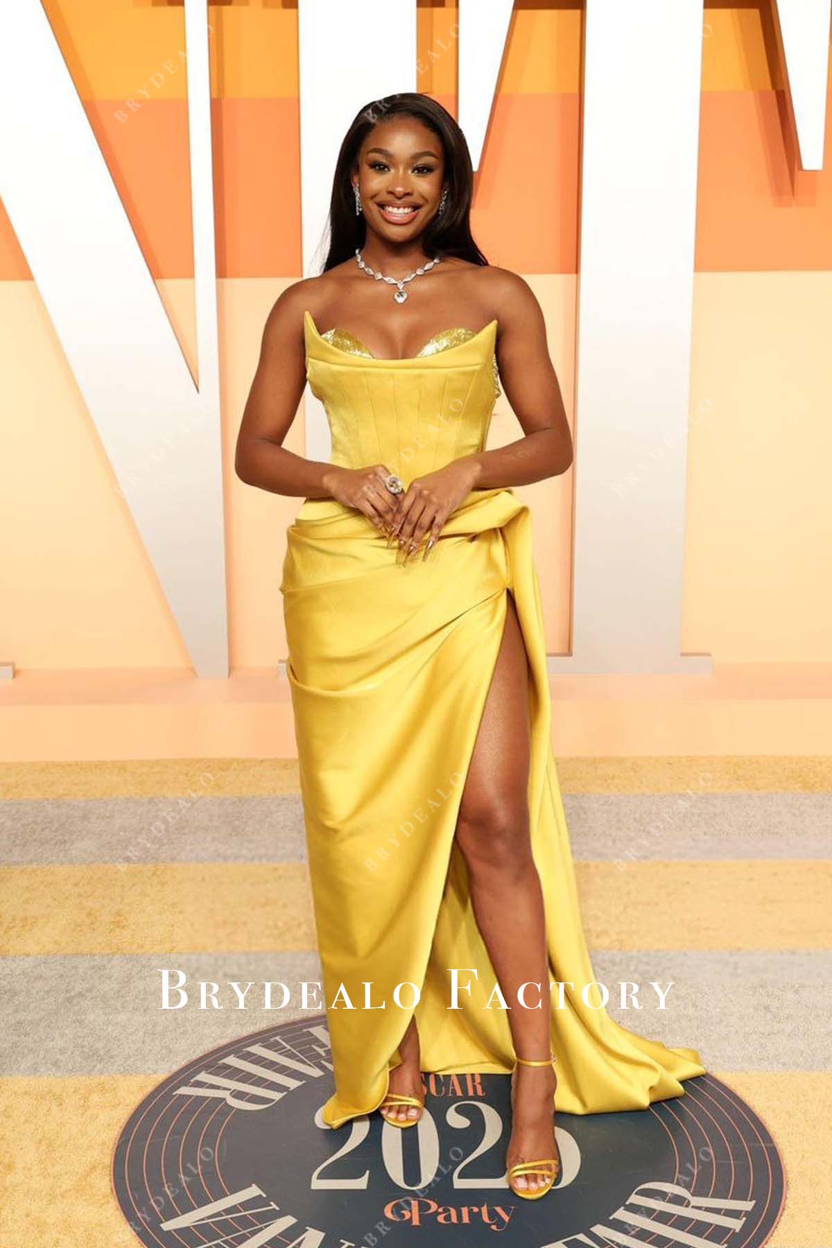 Coco Jones Bright Gold 2025 Vanity Fair Party Strapless Prom Dress Coco Jones Bright Gold 2025 Vanity Fair Party Strapless Prom Dress