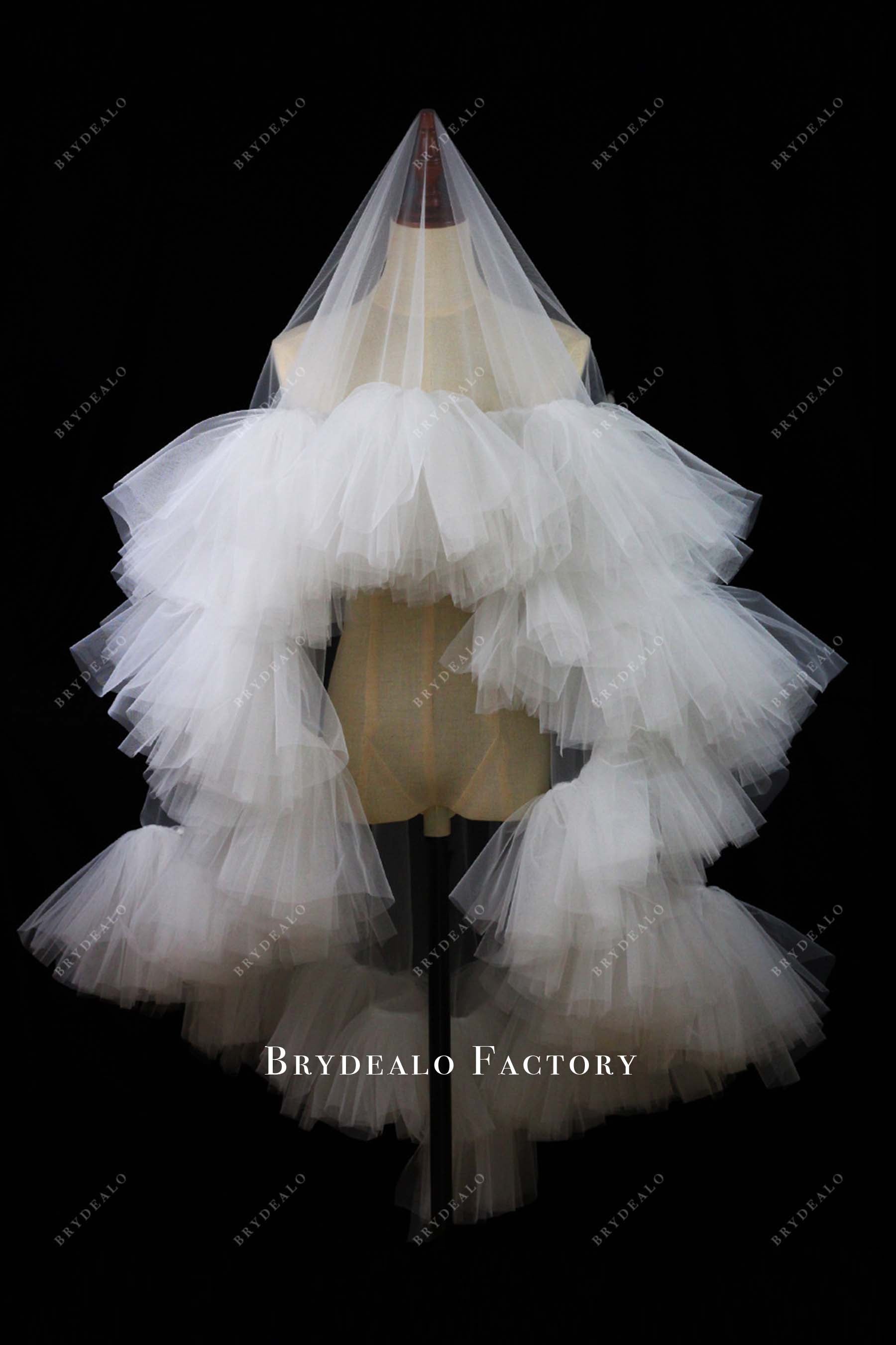 dreamy ruffled bridal veil