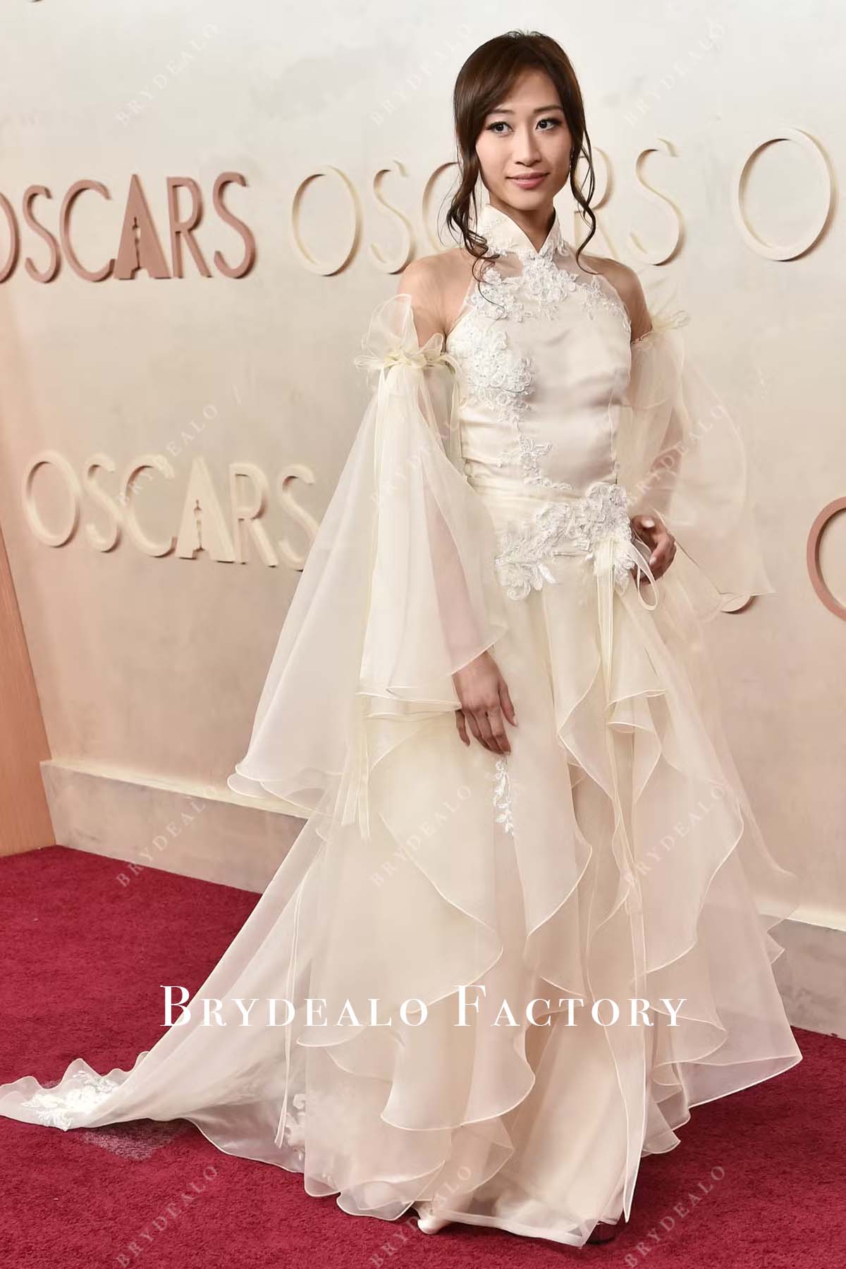 LeendaDong ivory ruffled a line 2025 Oscars red carpet dress
