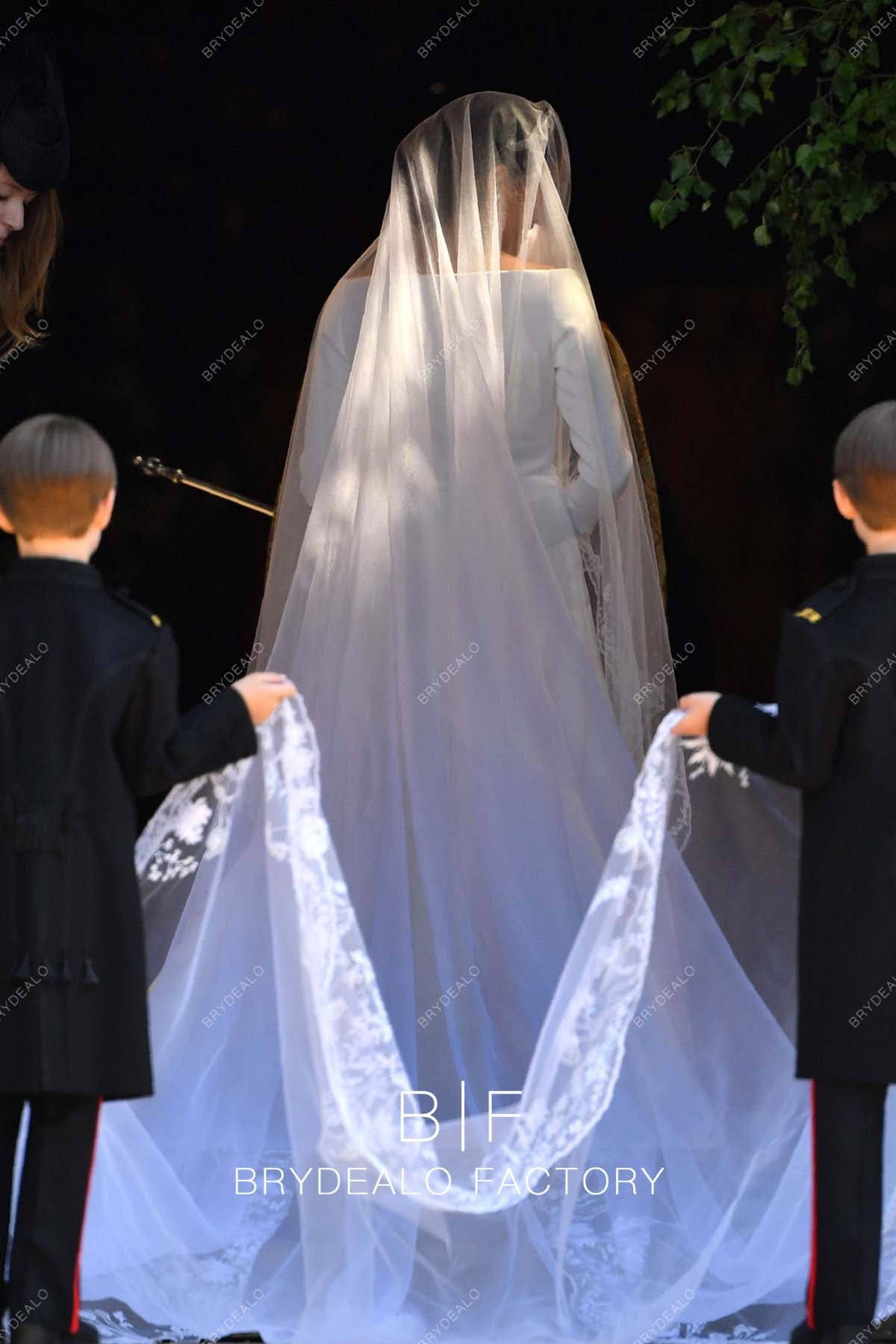 Meghan Markle White Elegant Royal Wedding Gown