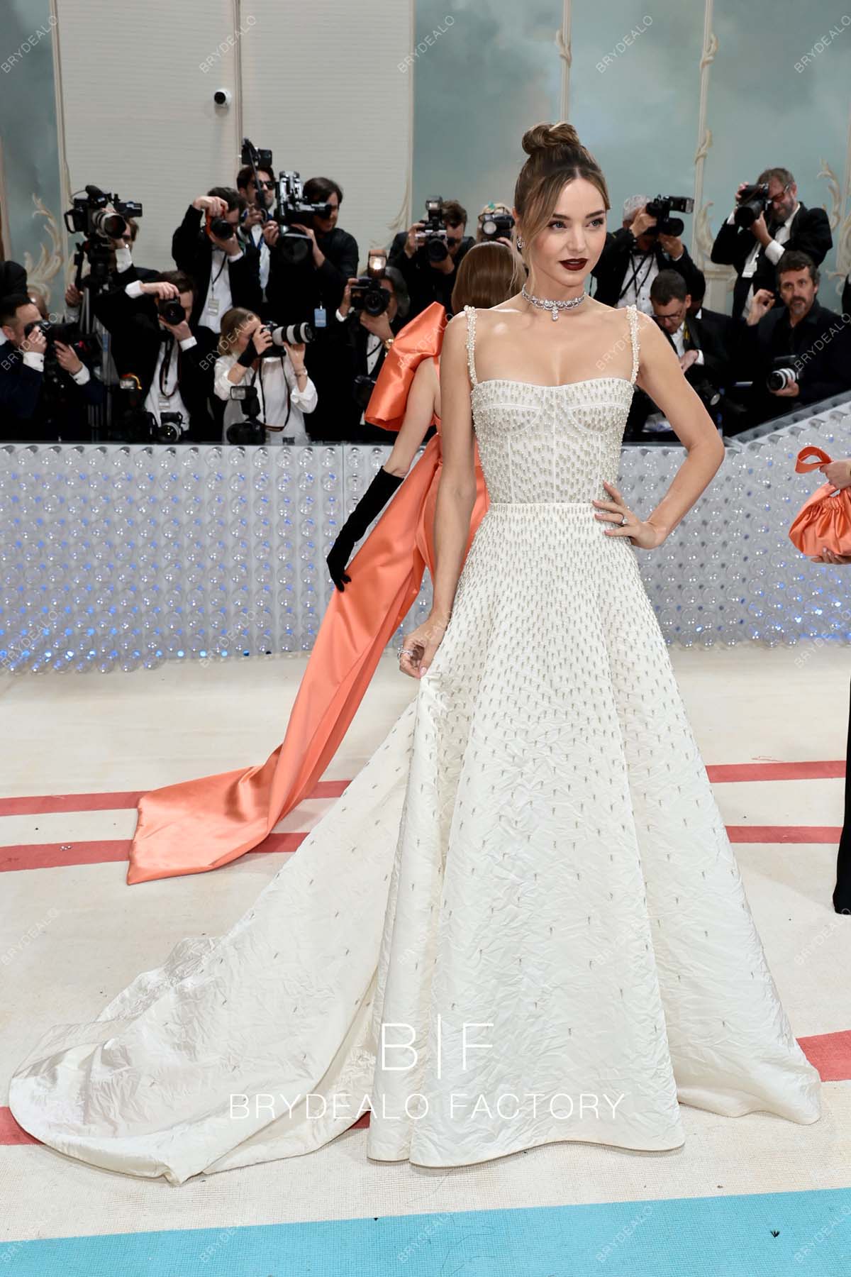 Miranda Kerr Met Gala Ivory Pearls A-line Long Train Dress 2023 Miranda Kerr Met Gala Ivory Pearls A-line Long Train Dress 2023
