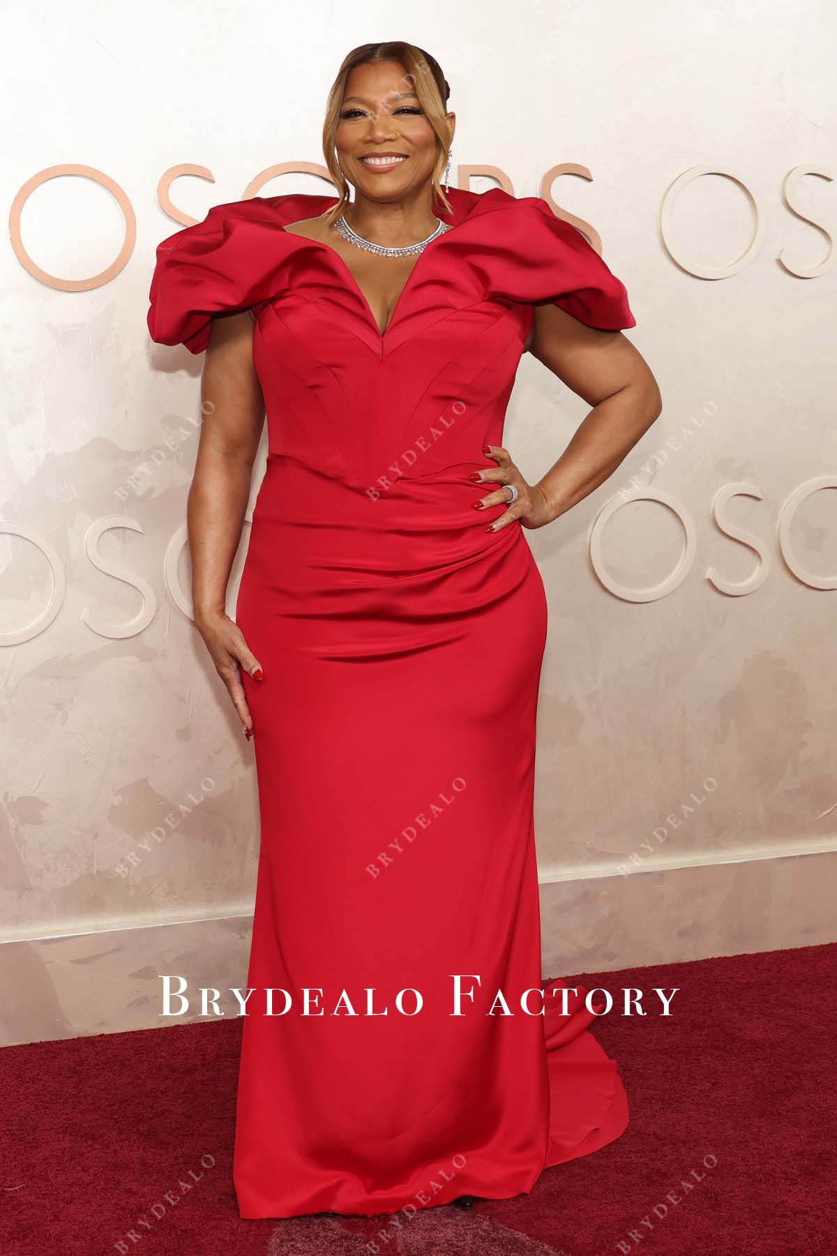 Queen Latifah red 2025 Oscars red carpet dress