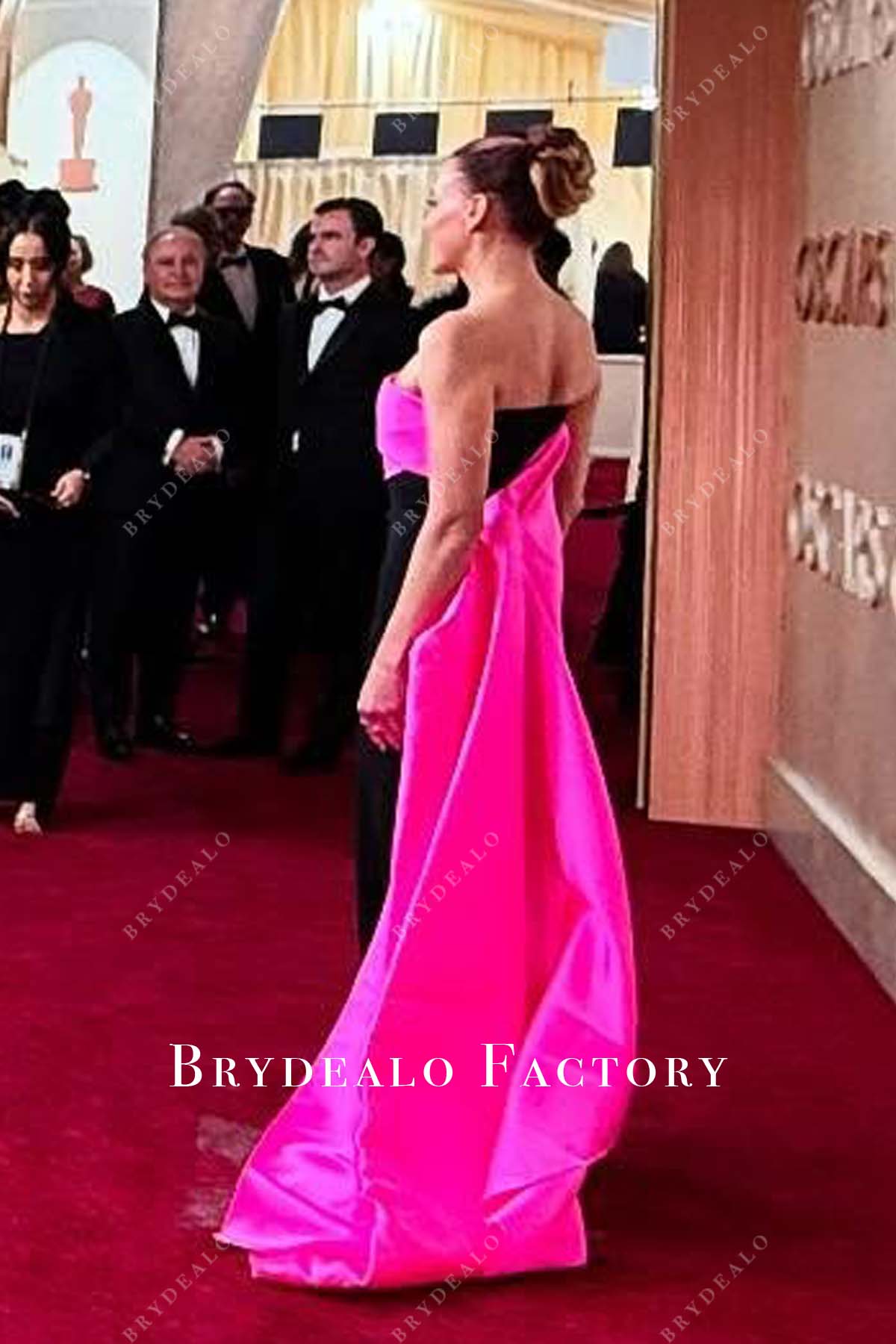 Sandra Hüller 2025 Watteau Train Oscars red carpet dress