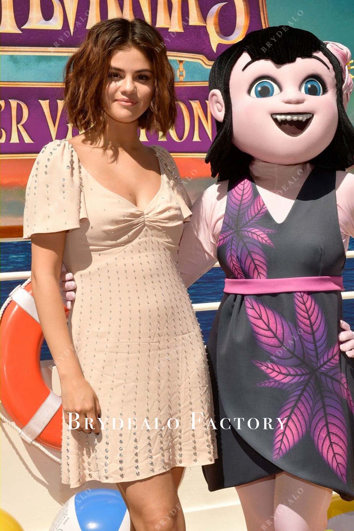 Selena Gomez v-neck 2018 Hotel Transylvania 3 Summer Vacation dress