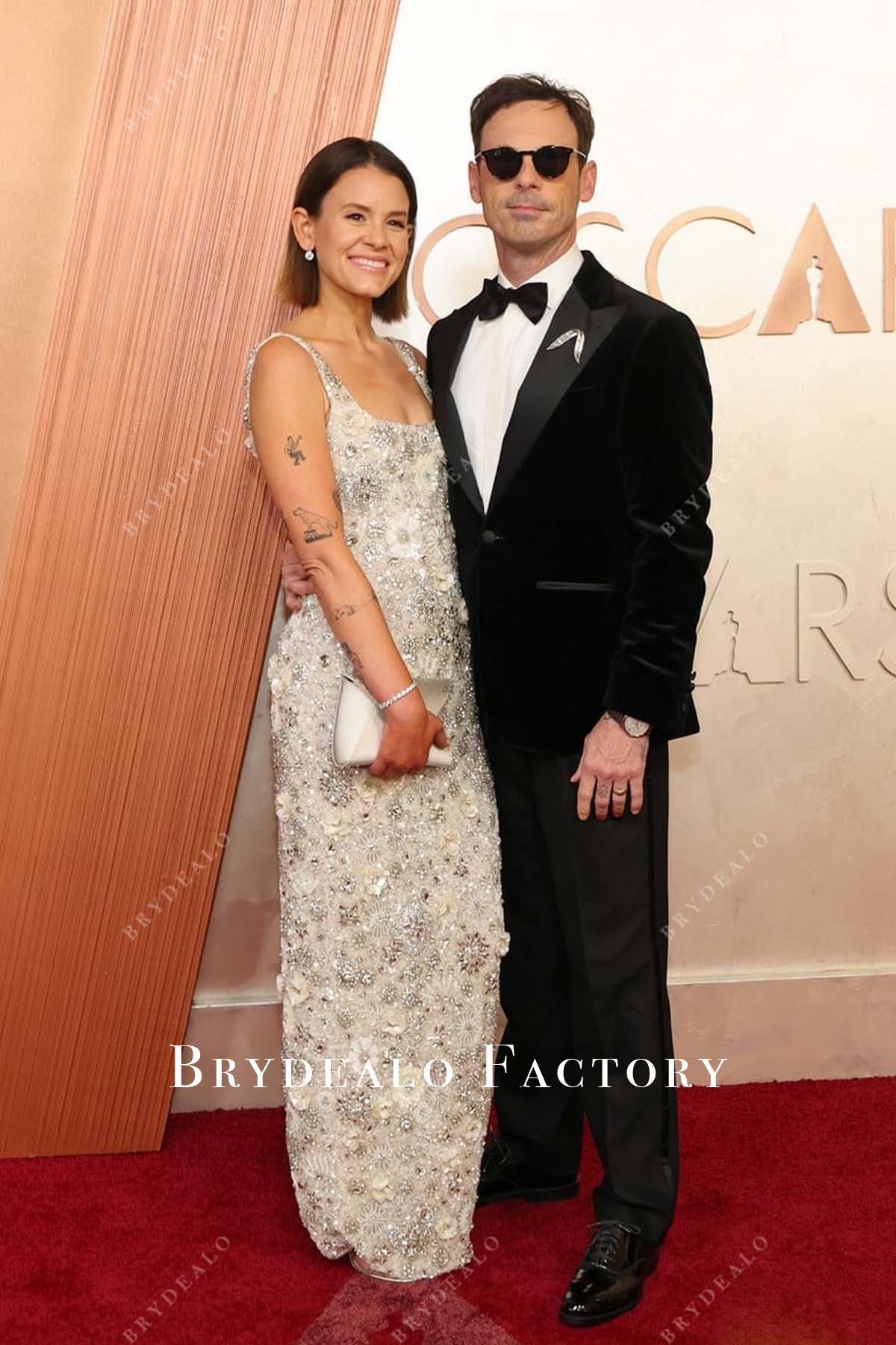 Shauna Robertson 2025 Oscars red carpet light champagne dress