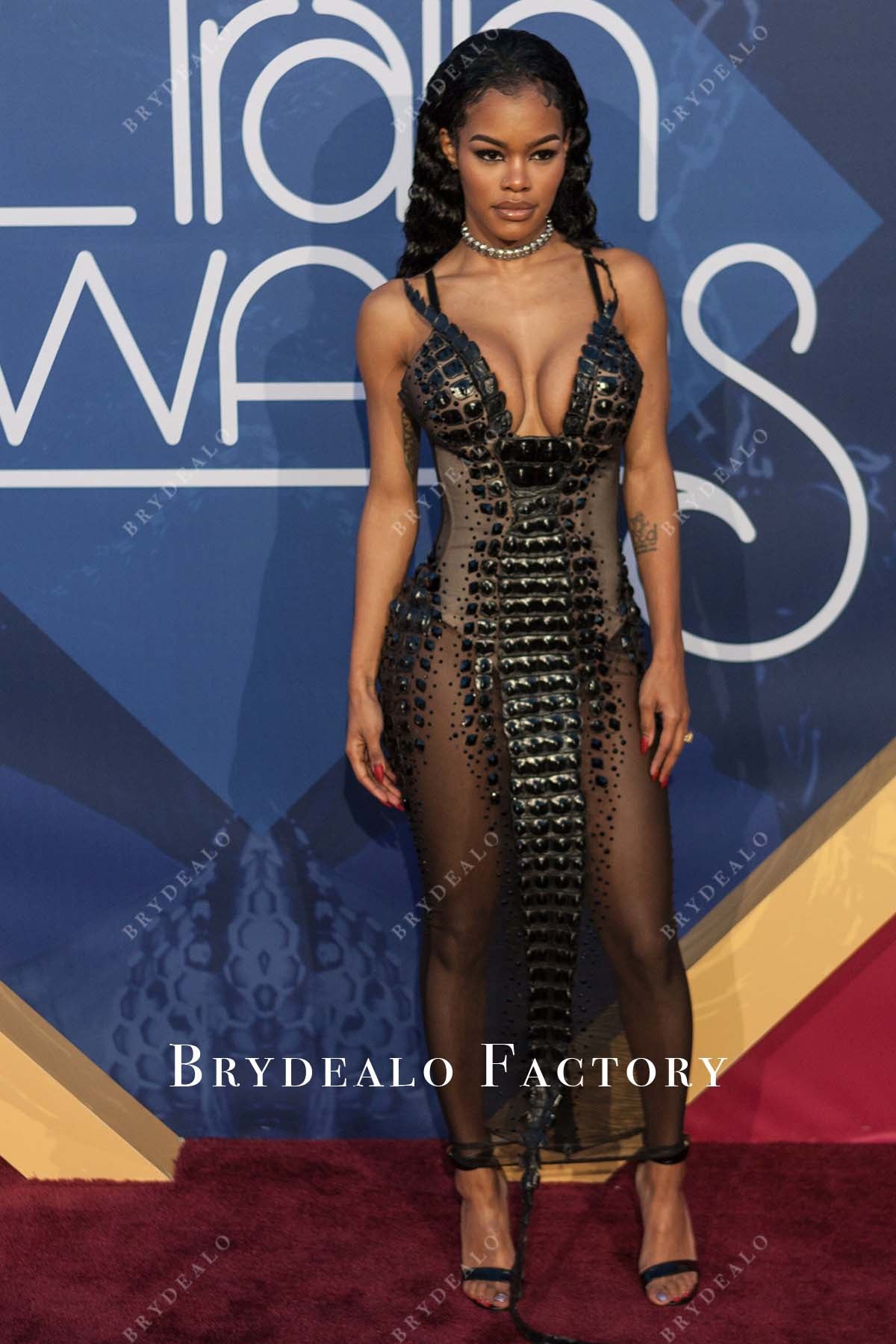 Teyana Taylor Black Dress 2016 SOUL TRAIN MUSIC AWARDS