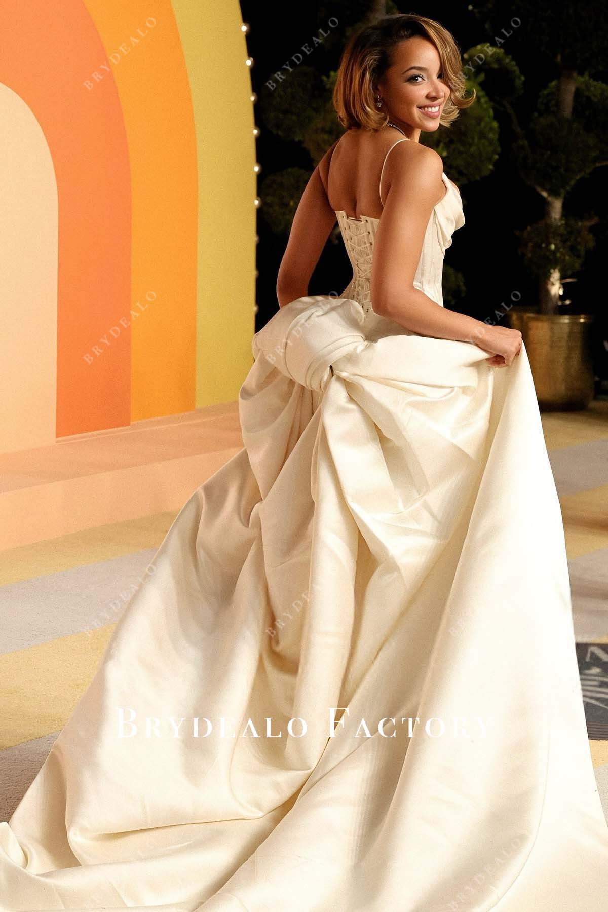 Tinashe champagne 2025 Vanity fair party overskirt dress