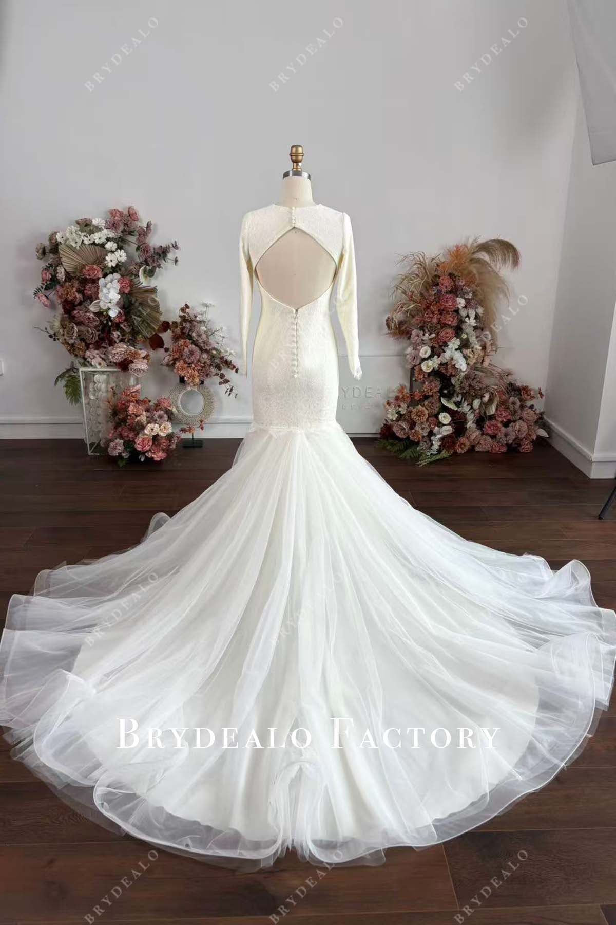 cutout back long sleeve lace trumpet wedding dress