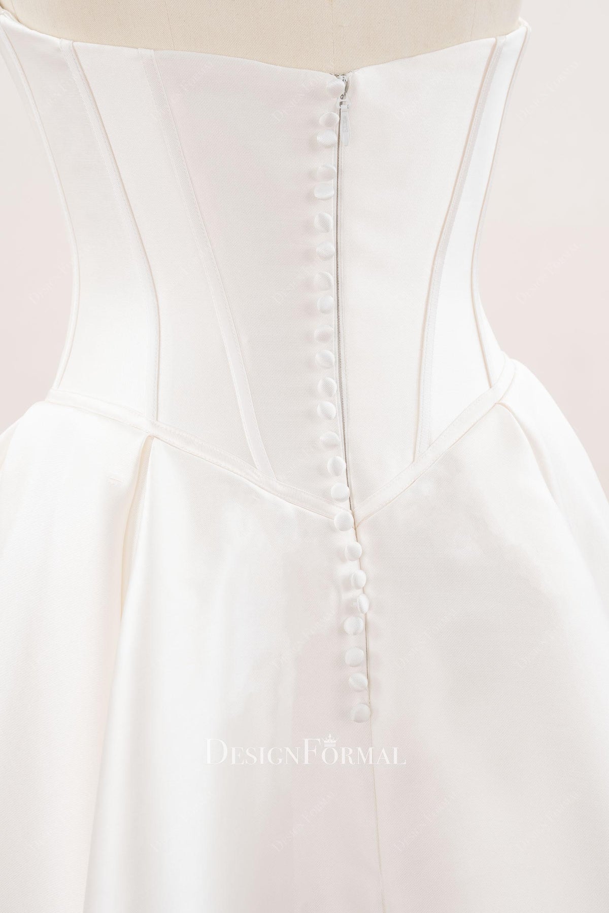decorate buttoned back wedding dress