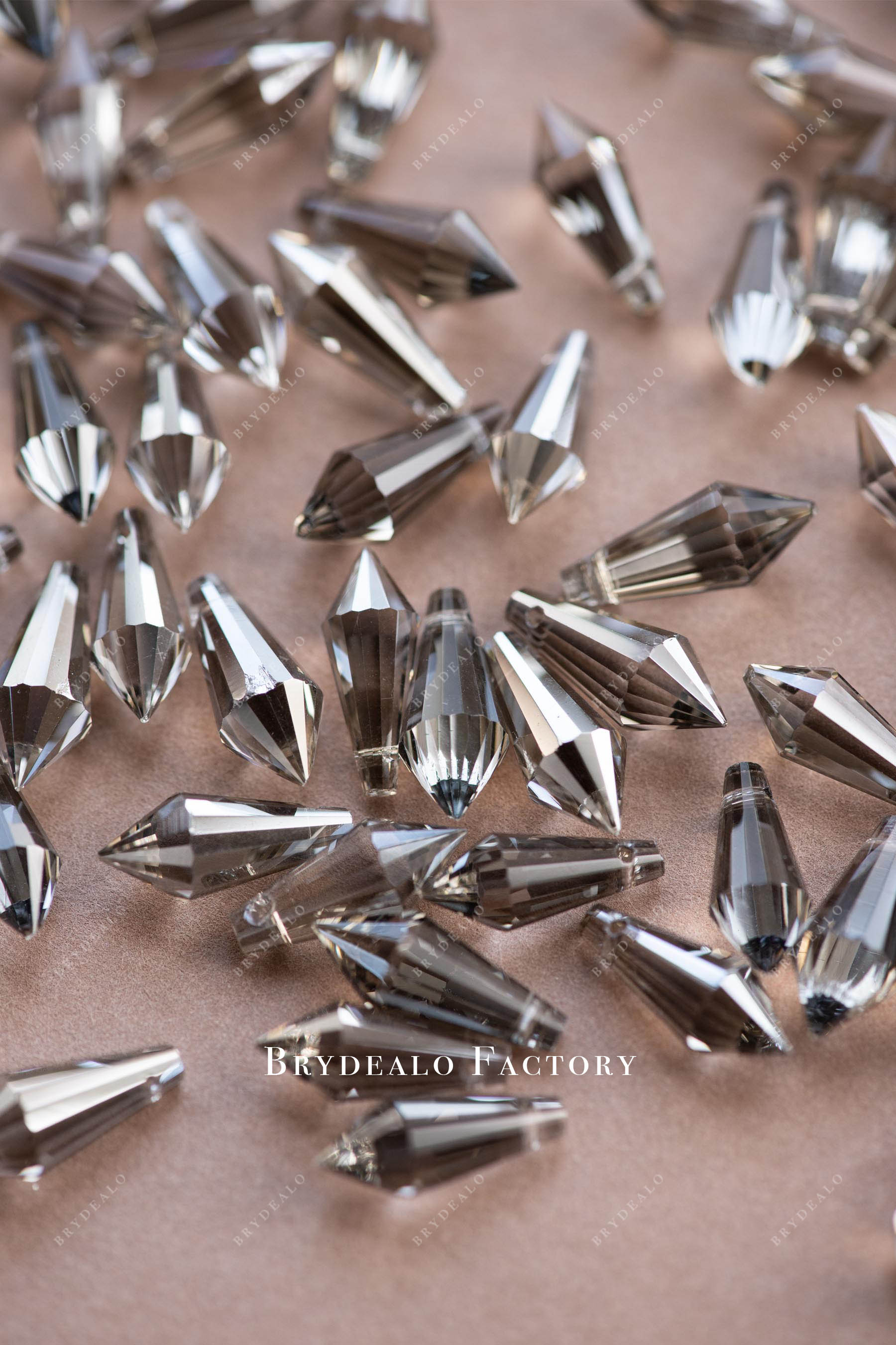High-Quality Sewable Drop Crystal Rhinestones