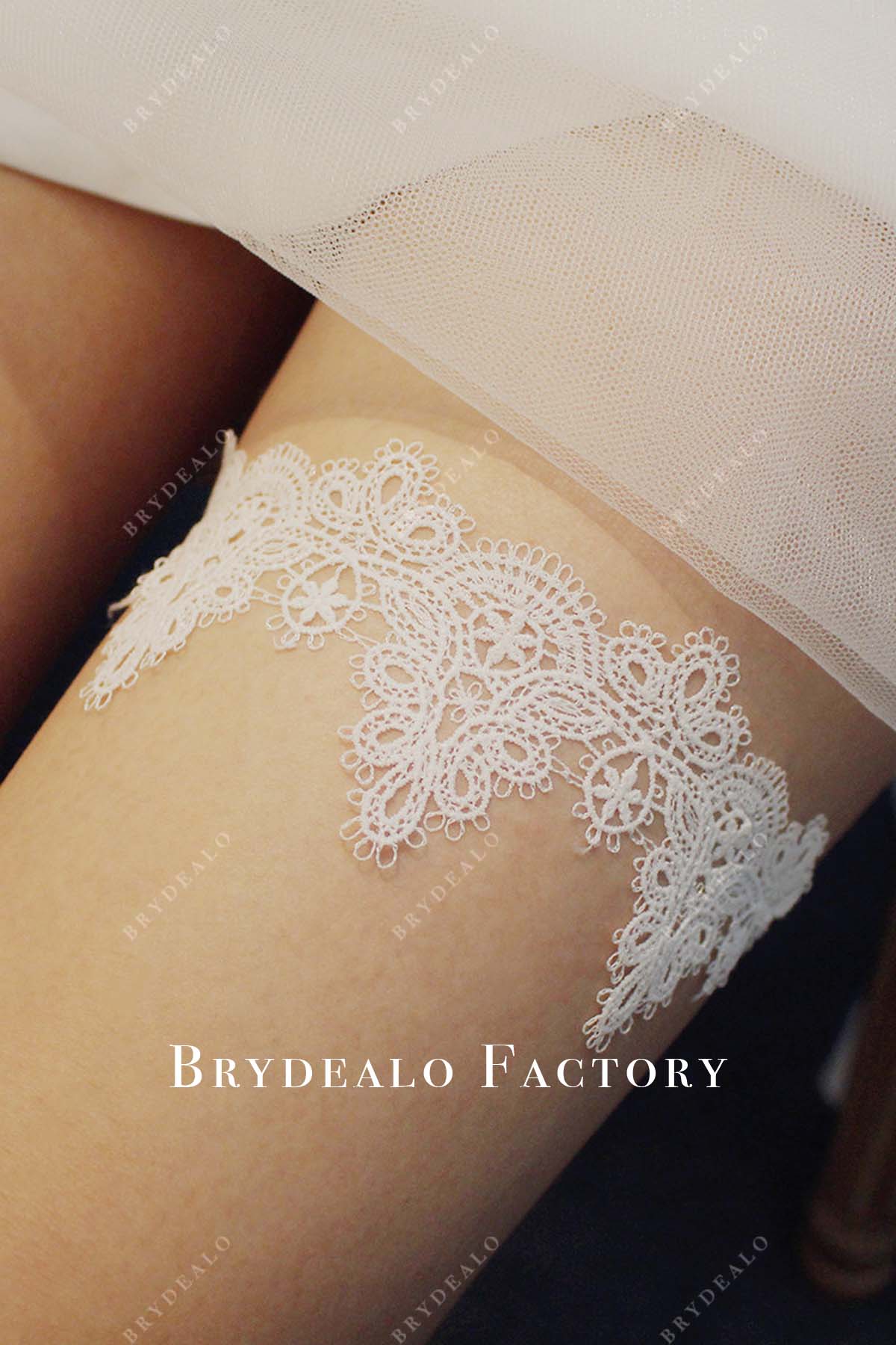 White Baroque Lace Elastic Band Wedding Garter White Baroque Lace Elastic Band Wedding Garter