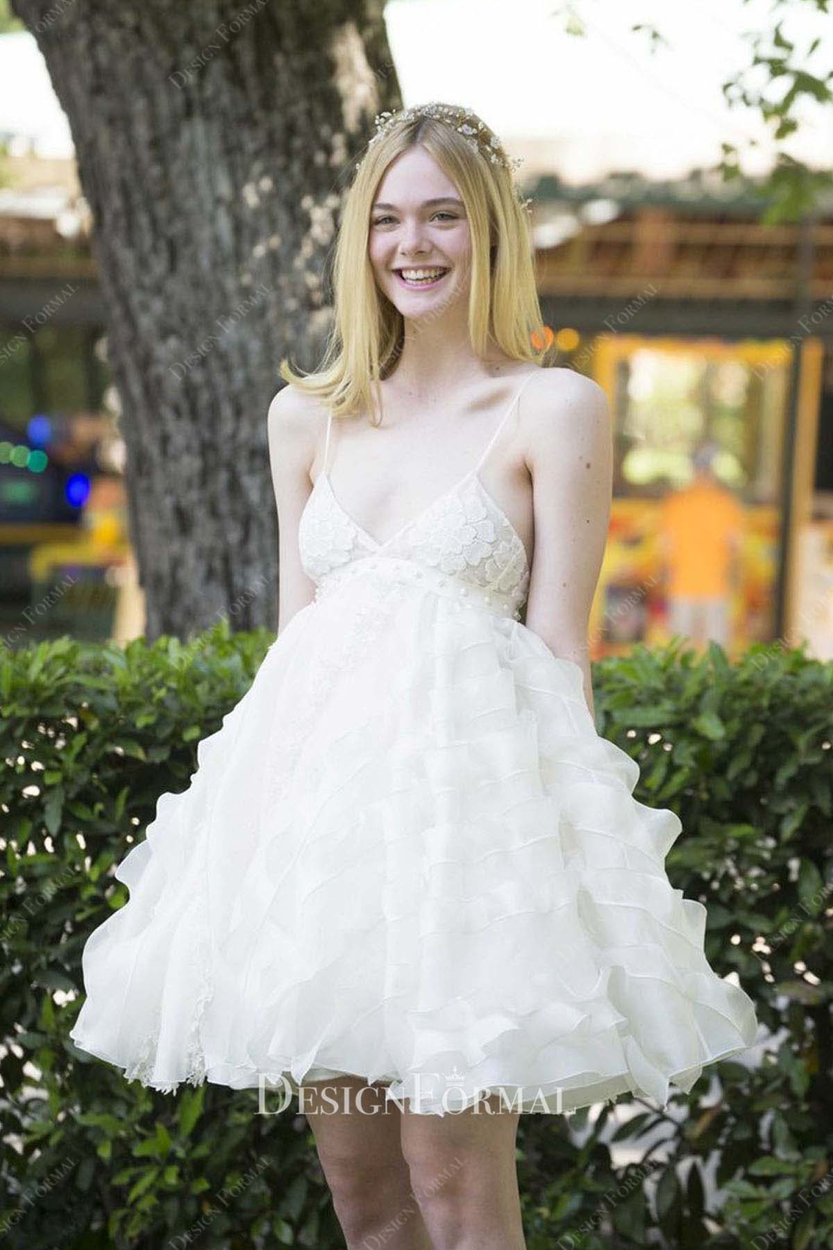Elle Fanning a line short 2016 Neon Demon film photocall dress