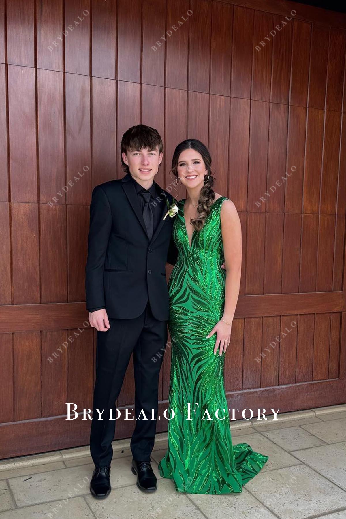 emerald sequined plunging neck homecoming dress