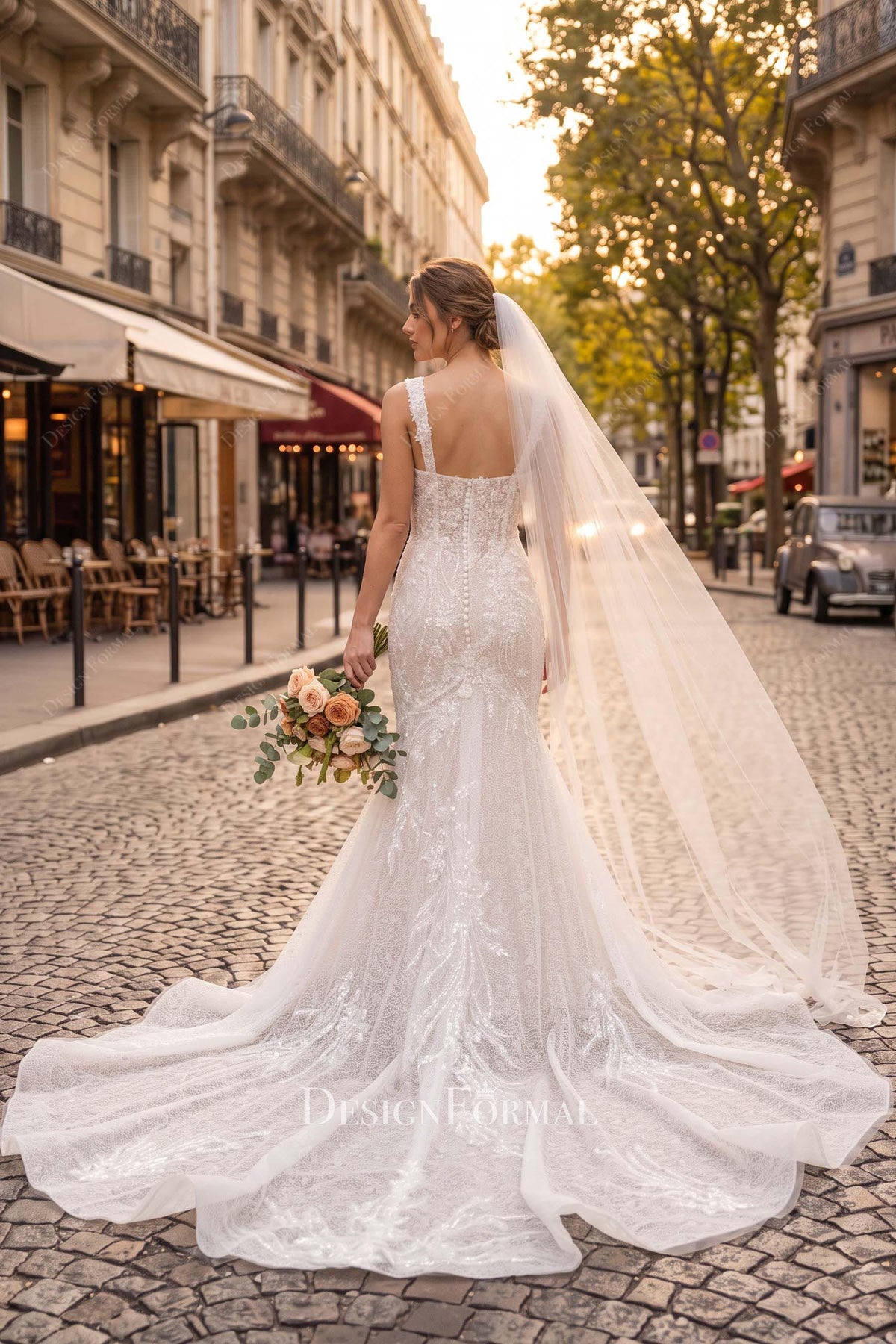 exquisite lace mermaid wedding dress
