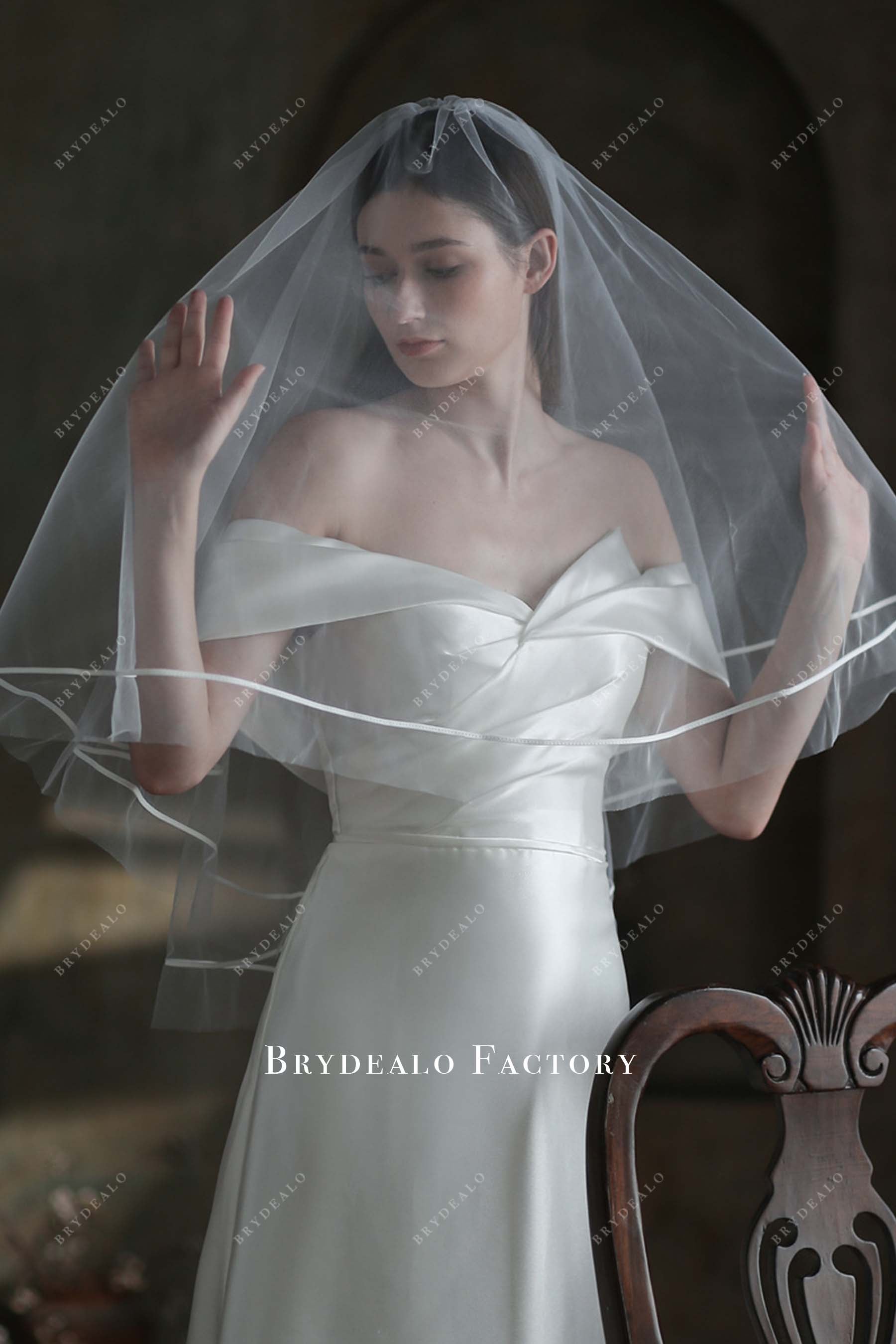 fingertip length tulle bridal veil