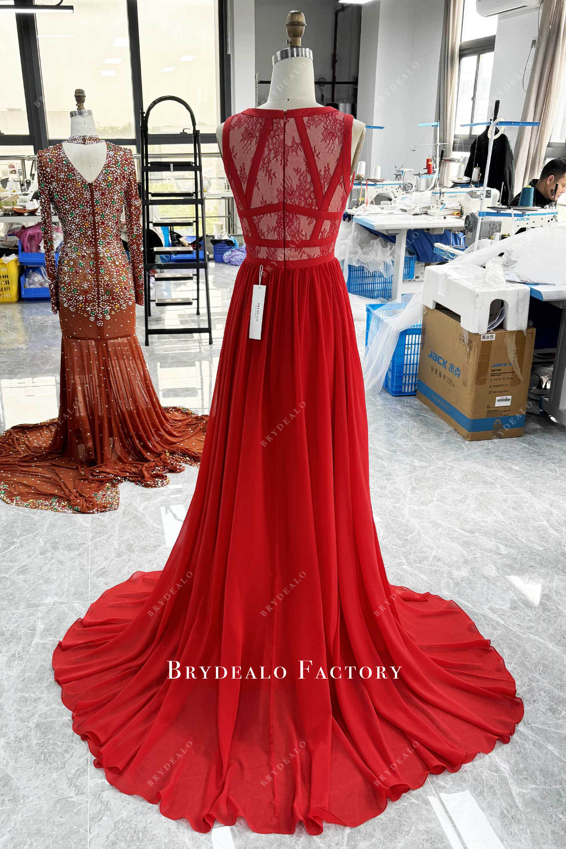 tailored chiffon lace chapel train prom evening dress