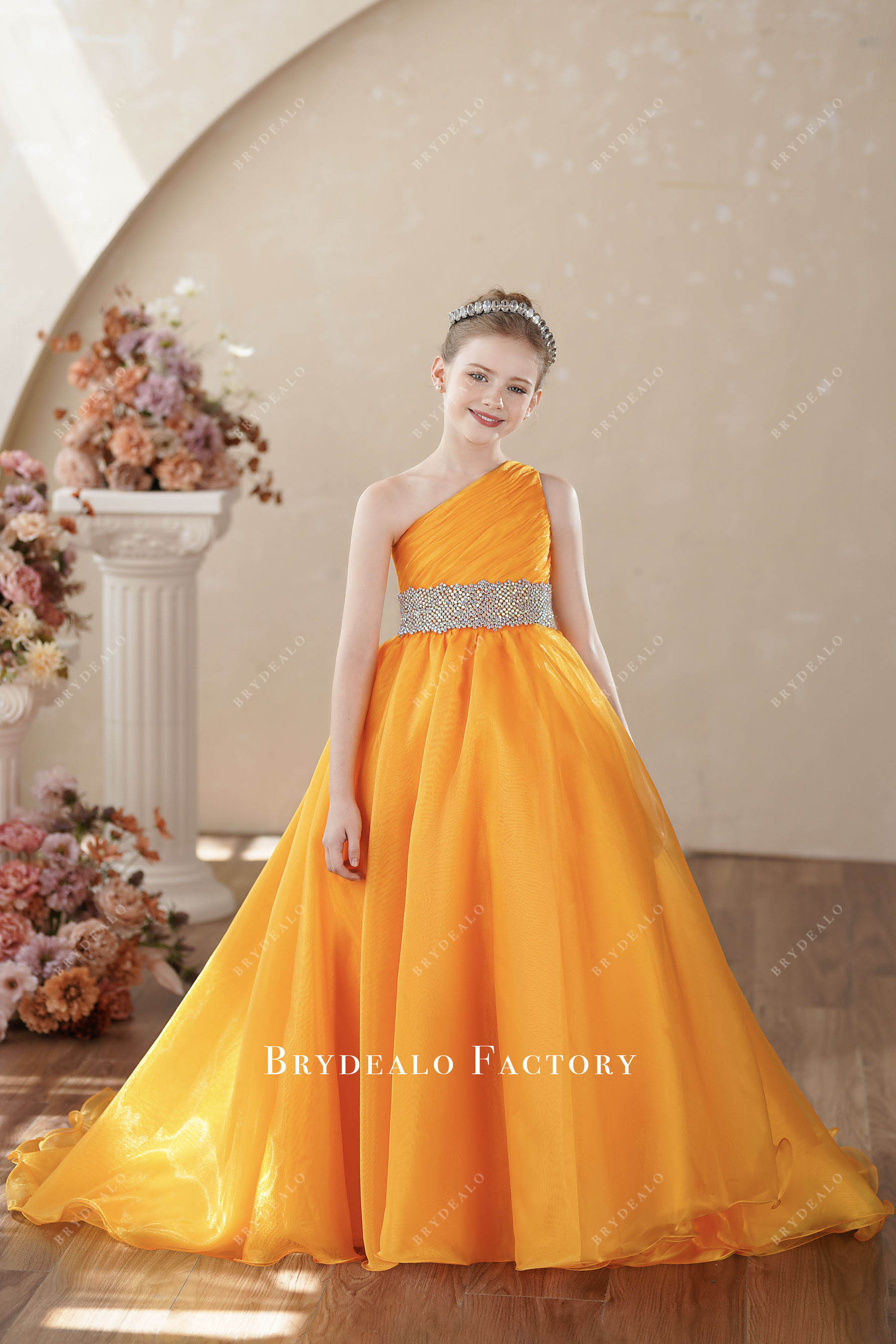 Sleeveless One Shoulder Organza Honey Yellow Young Girl Pageant Dress Sleeveless One Shoulder Organza Honey Yellow Young Girl Pageant Dress