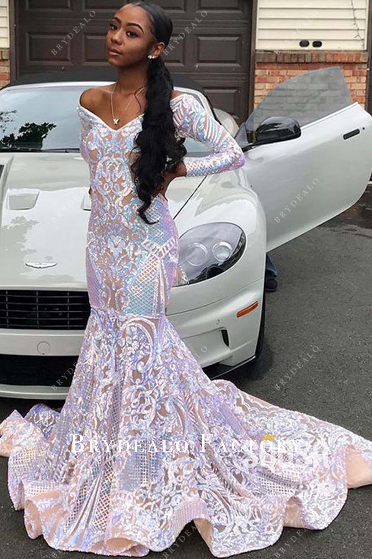 Iridescent V-neck Long Sleeve Mermaid Prom Dress