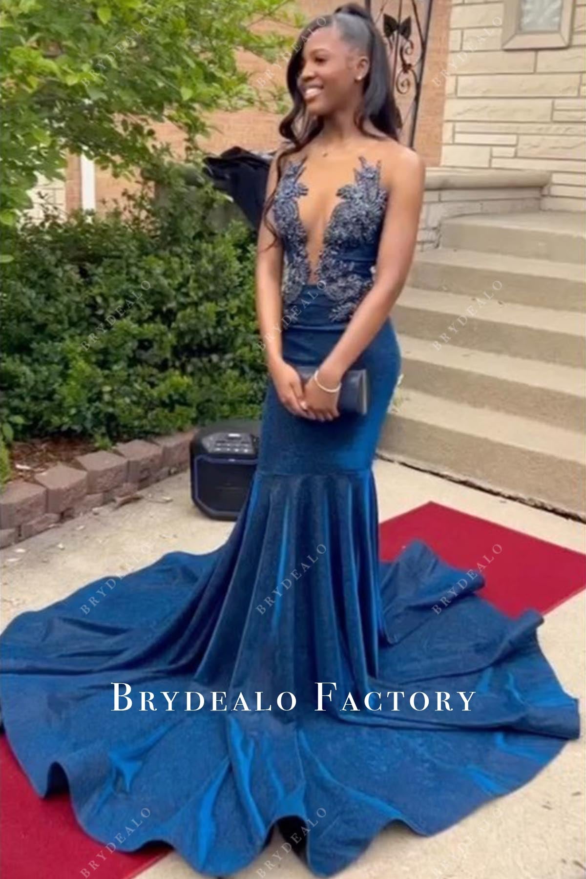 ink blue velvet trumpet prom dress
