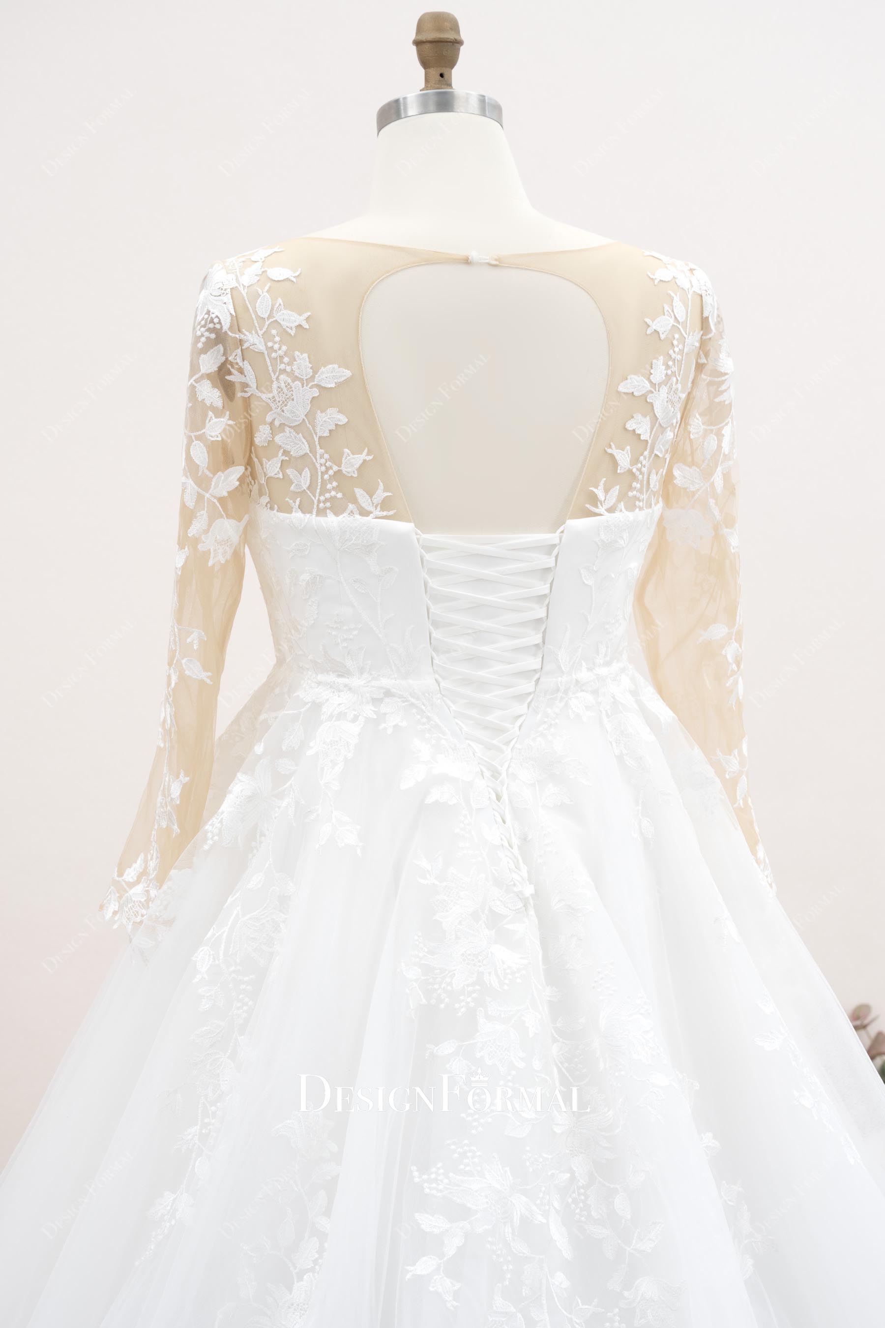 keyhole lace up back wedding dress