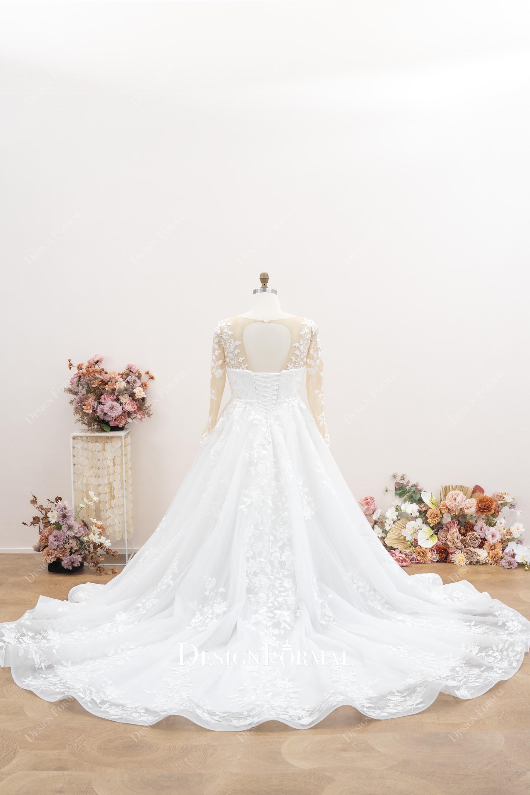lace a line chapel train wedding dress