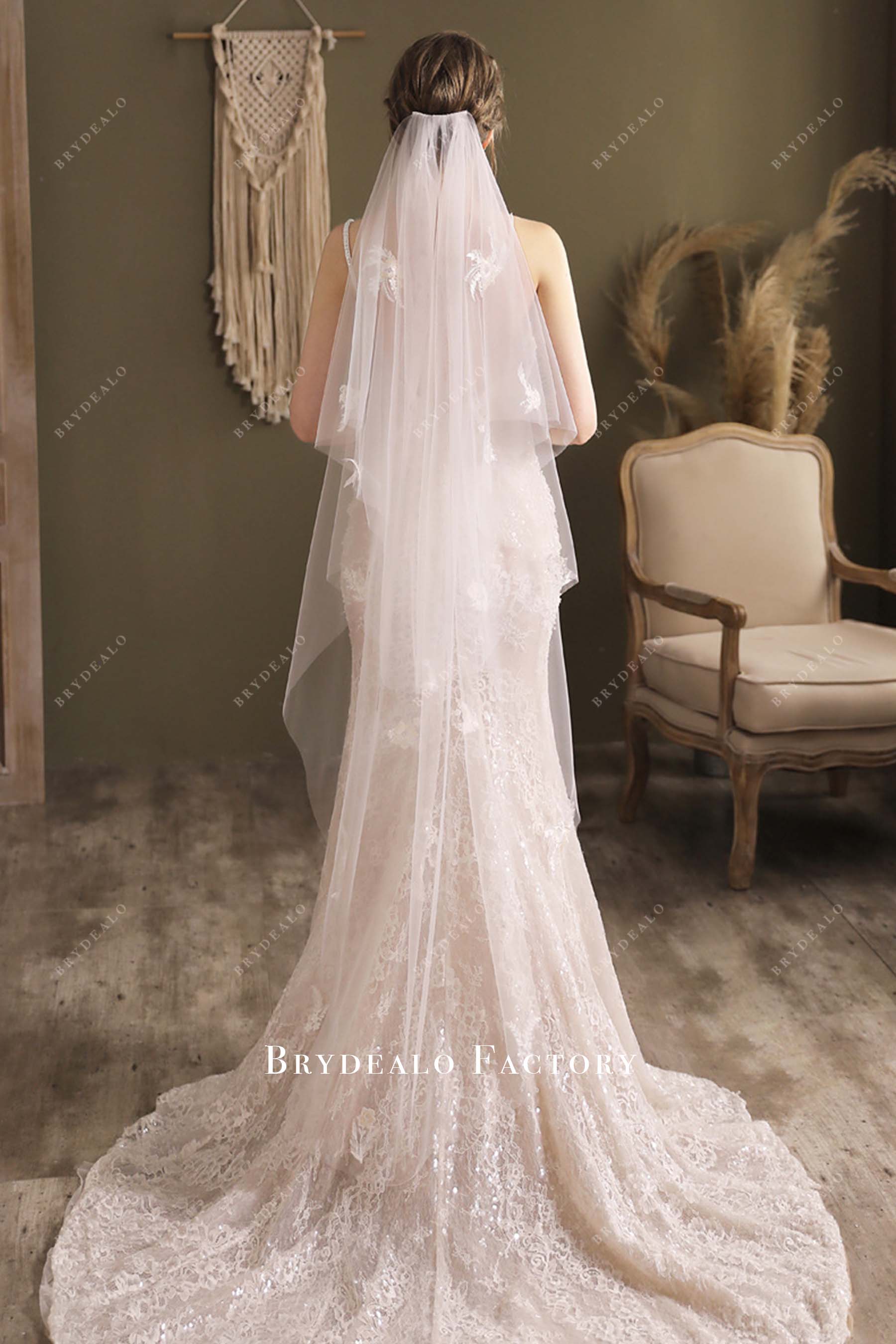 lace appliques bridal veil