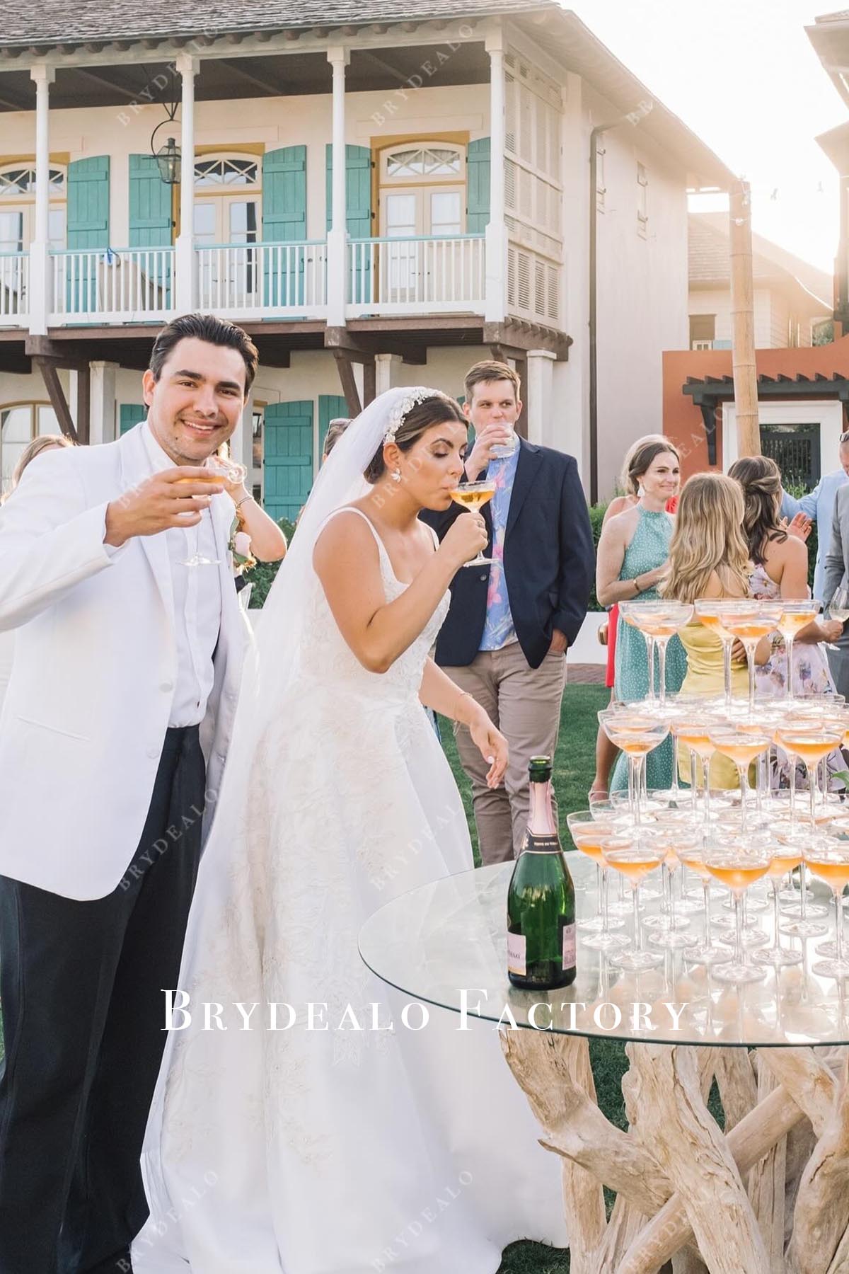 lace appliques square neck wedding dress