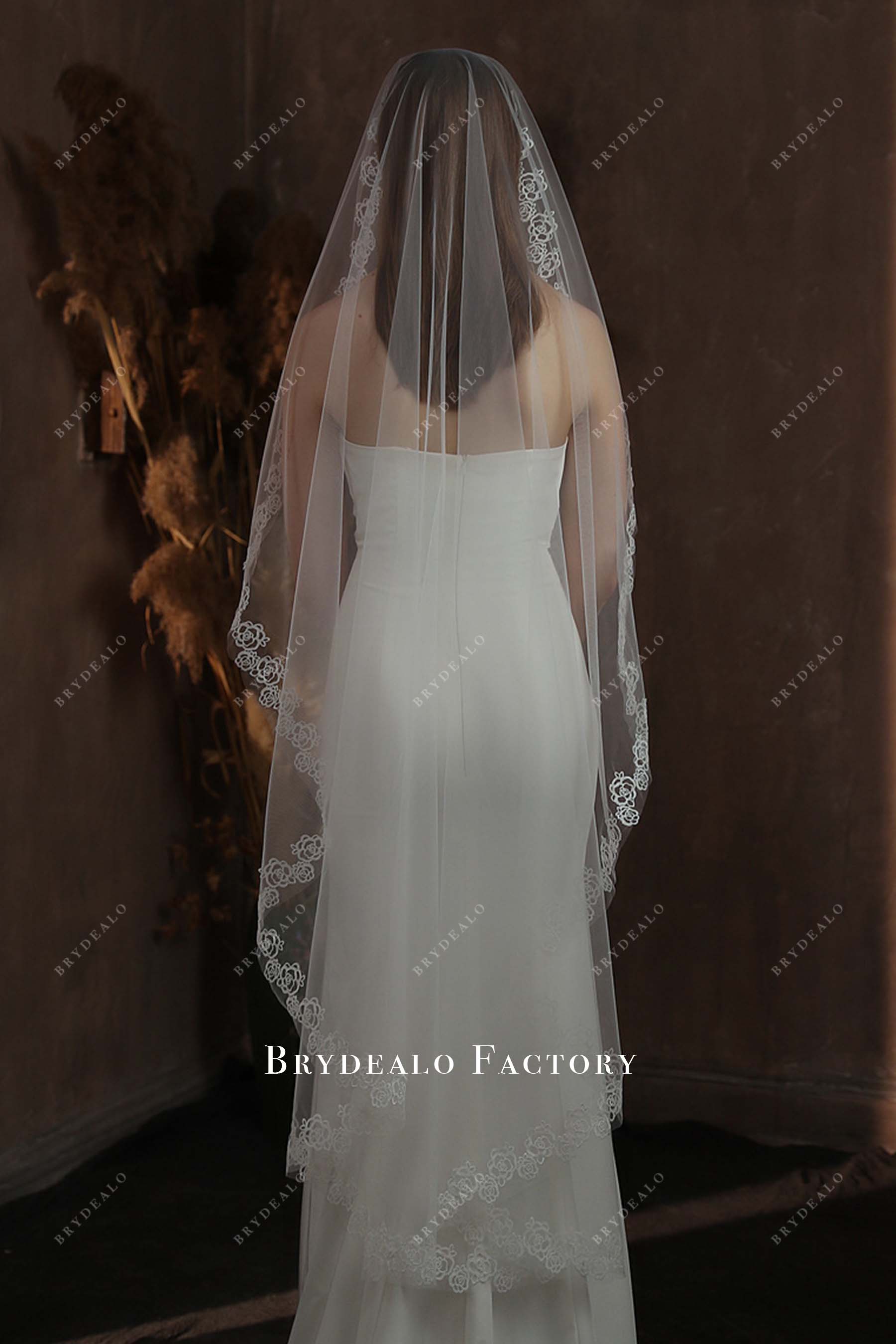 lace edge tulle bridal veil