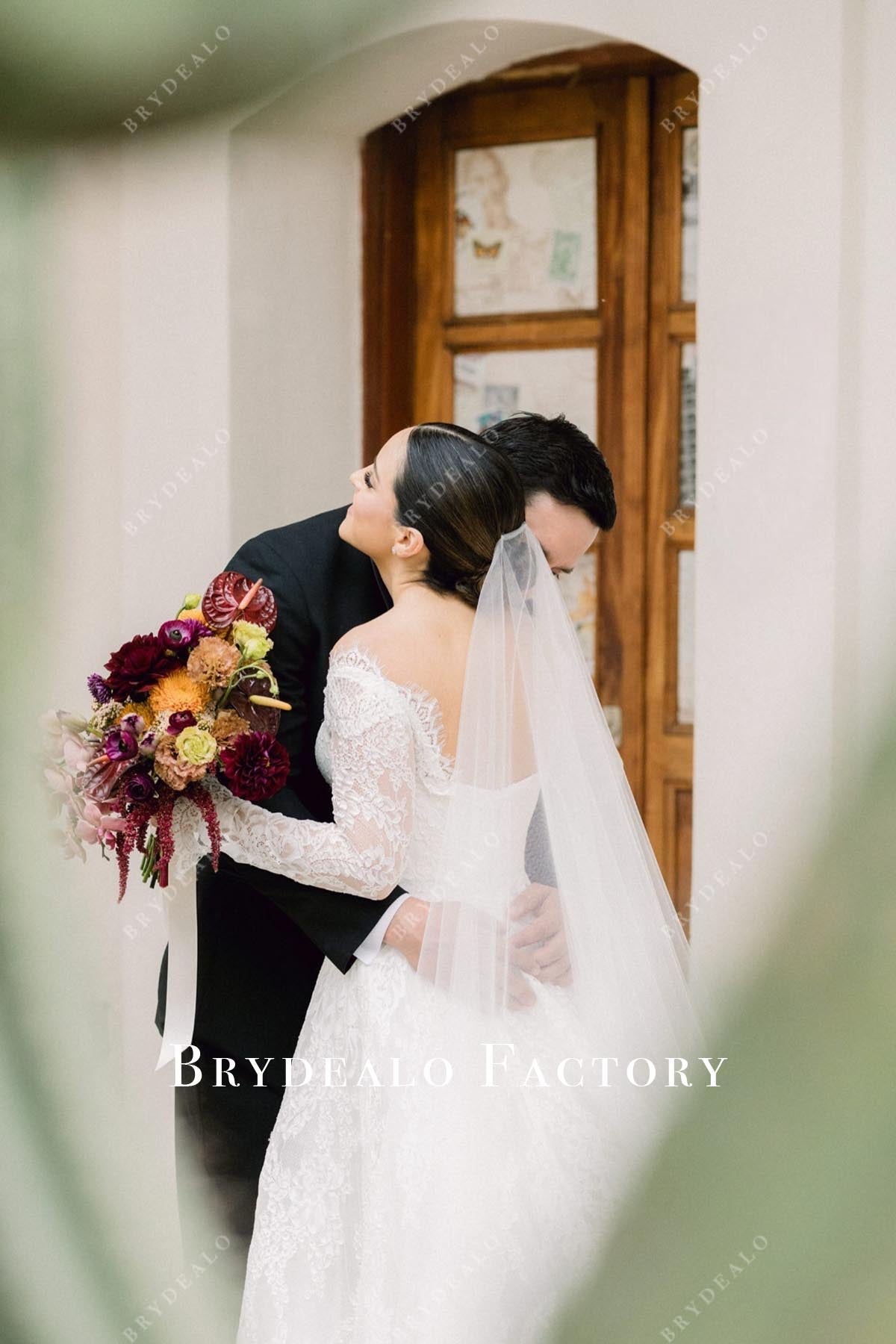 lace illusion sleeves wedding dress