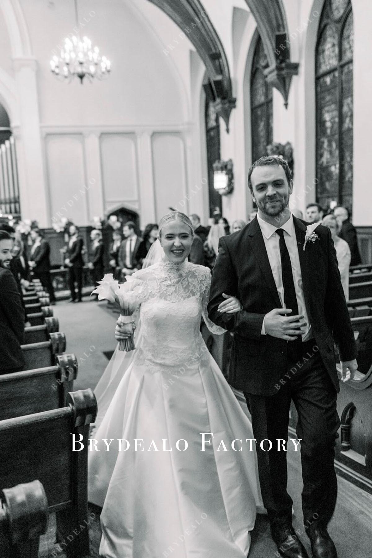 lace long sleeves wedding dress