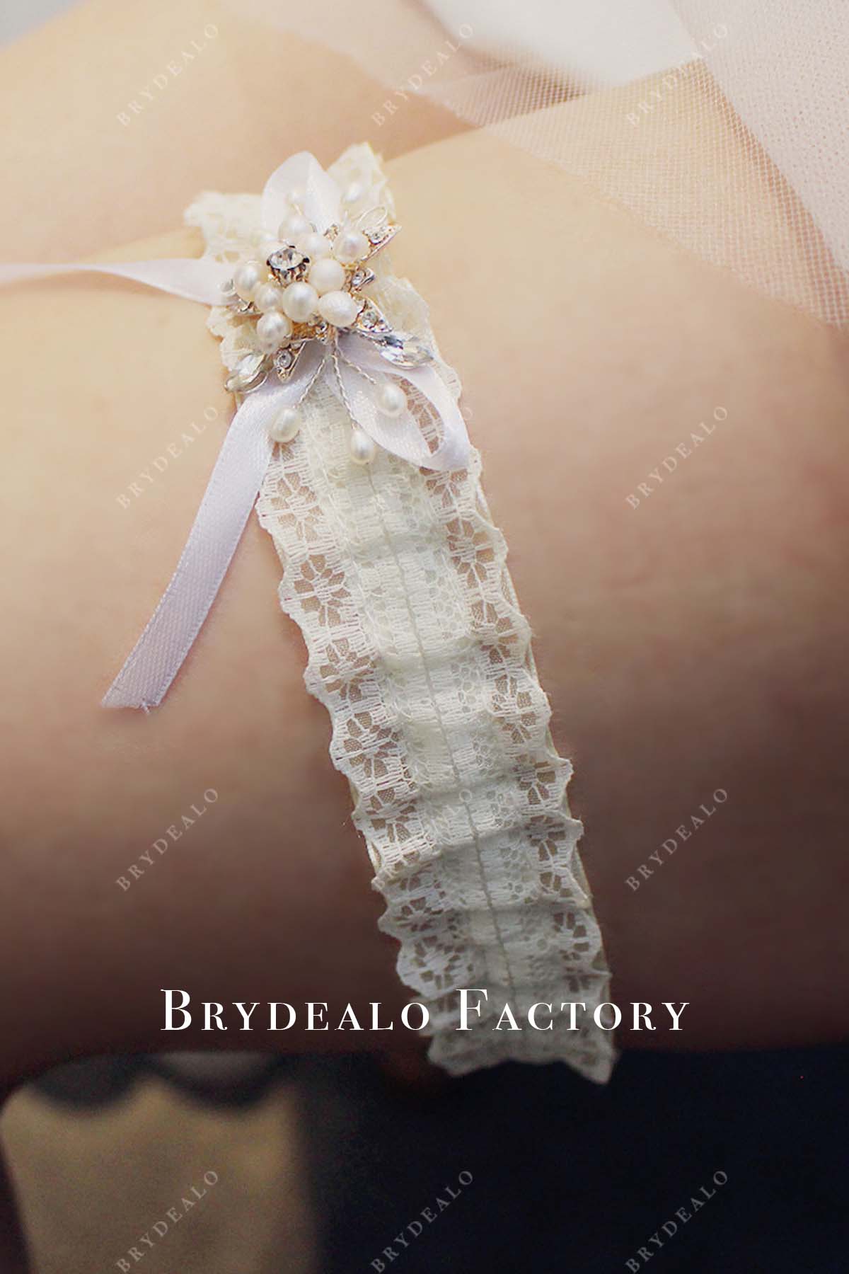 lace pearls bridal garter