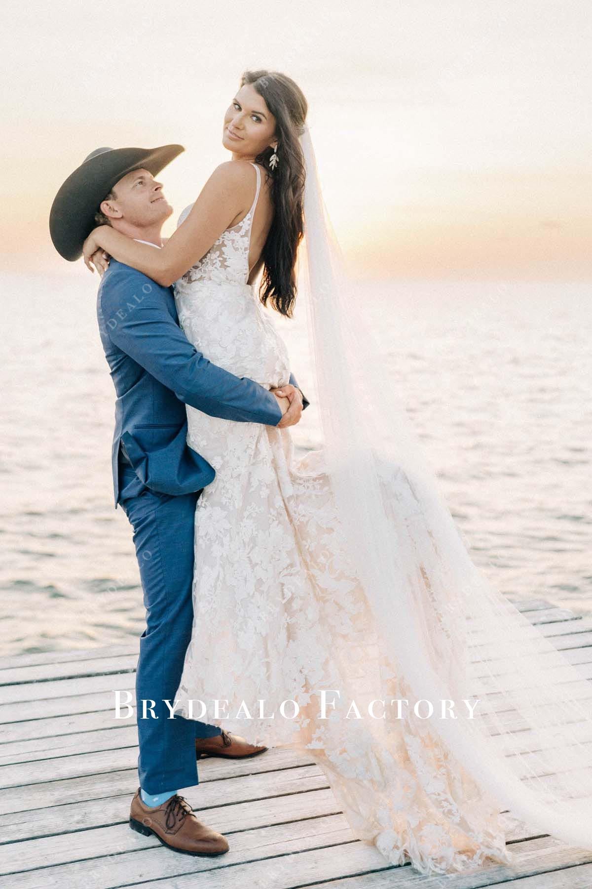 lace v back wedding dress