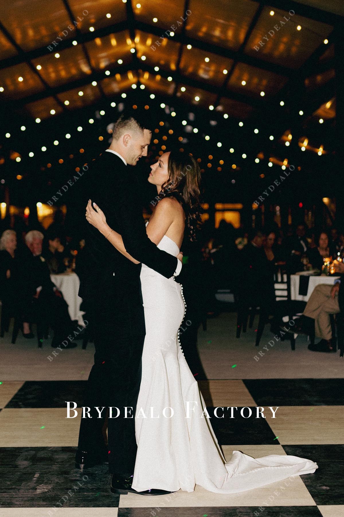 mermaid long train wedding dress