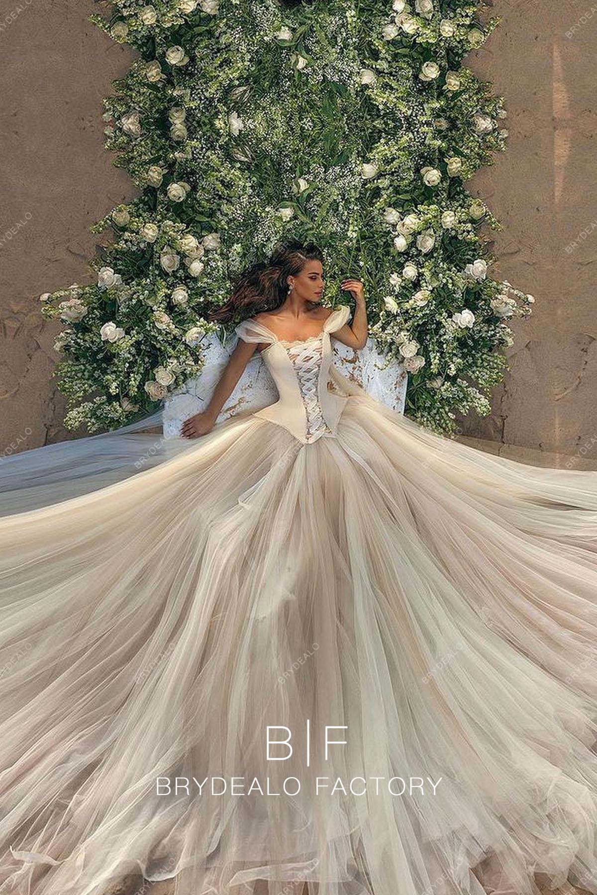 Retro Corset Off Shoulder Designer Wedding Ball Gown