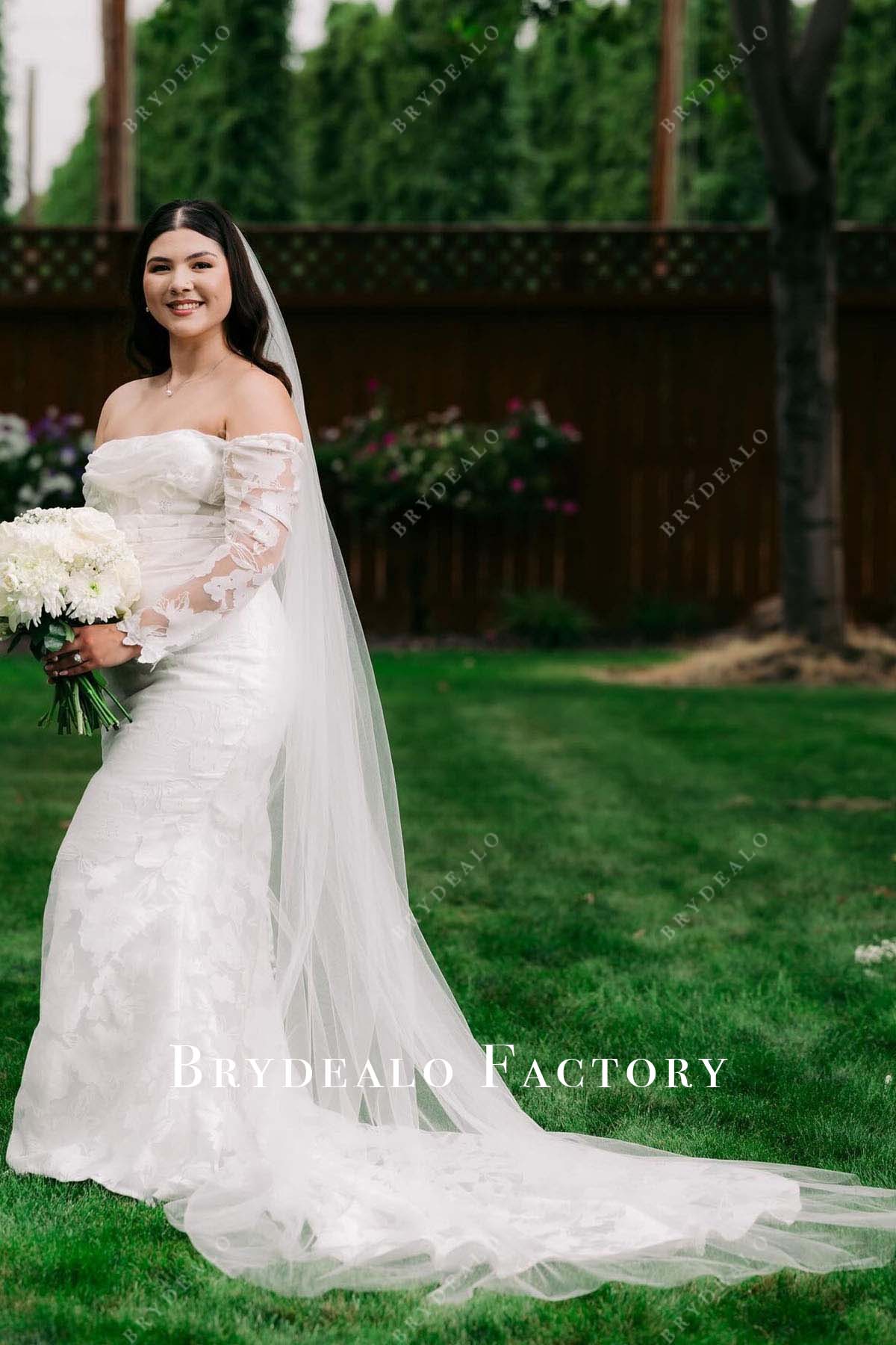 Long Mermaid Off-the-Shoulder Wedding Dress With Detachable Sleeves main image 1