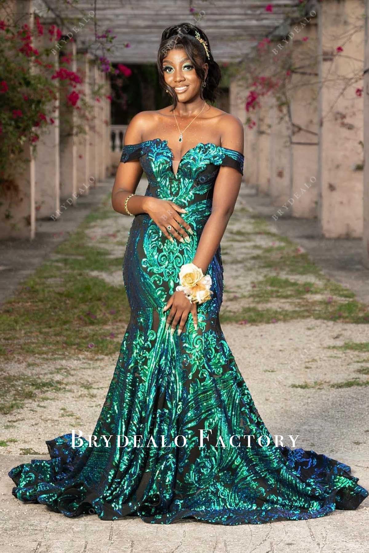Peacock Green Sequin Off Shoulder V-Neck Mermaid Prom Dress Peacock Green Sequin Off Shoulder V-Neck Mermaid Prom Dress