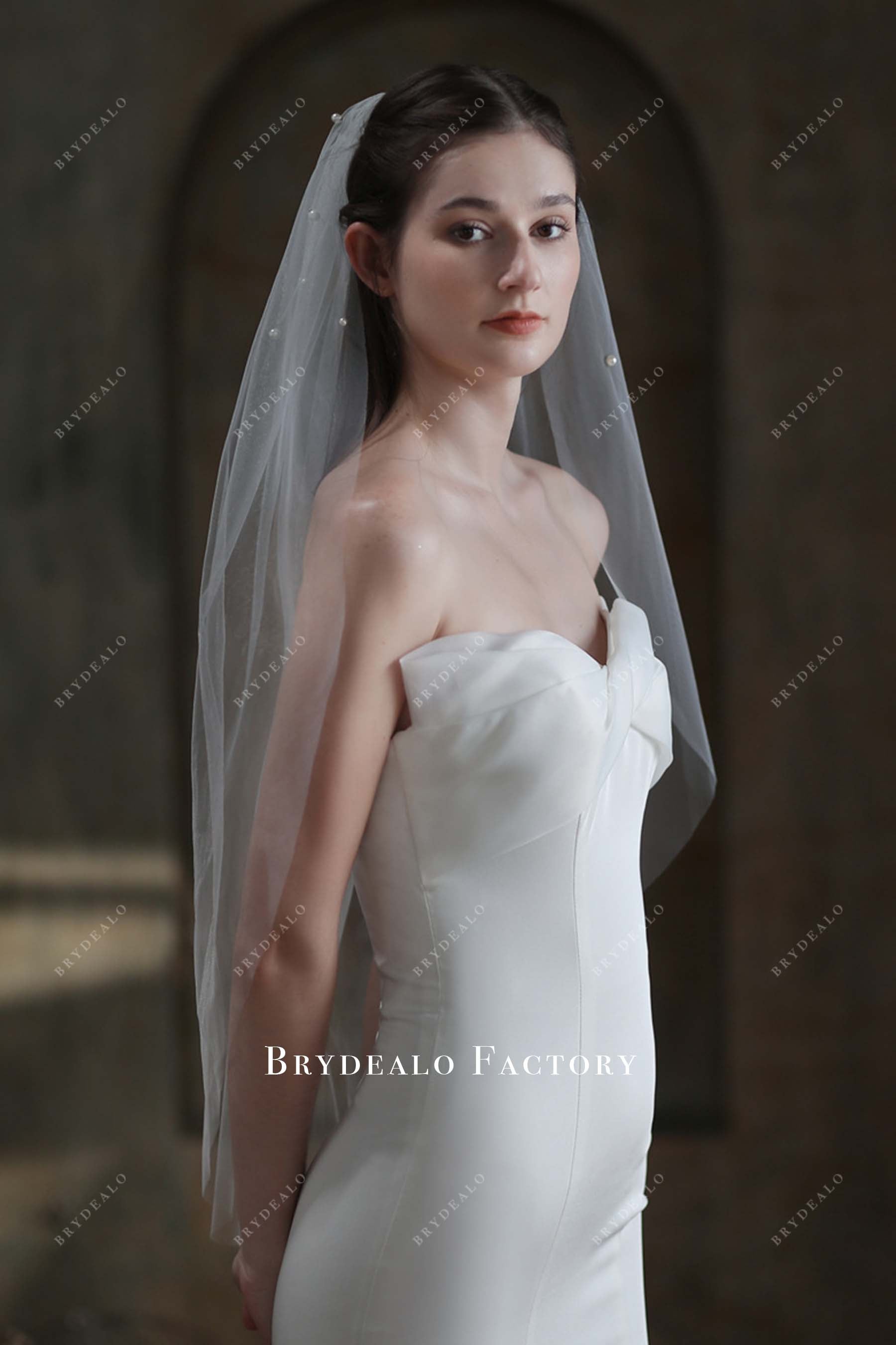 pearl bridal veil