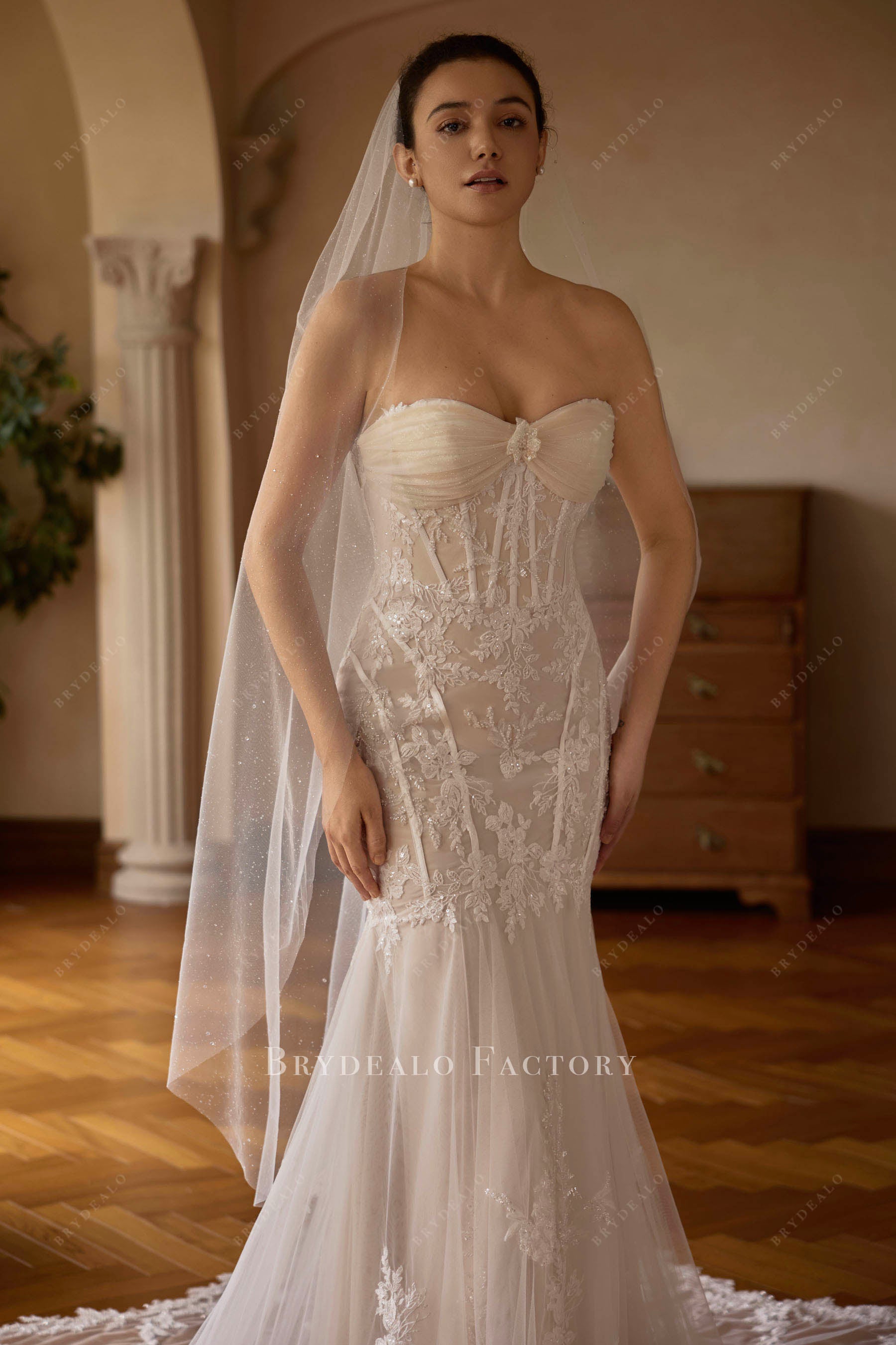 raw cut bridal veil