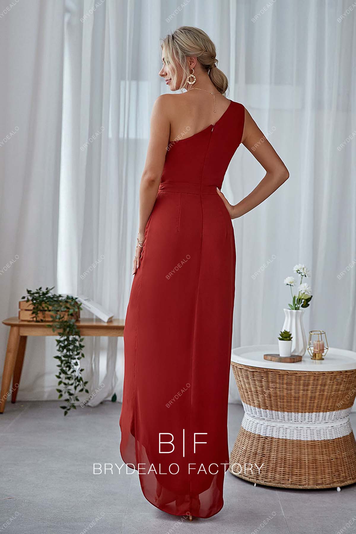 red one shoulder chiffon bridesmaid dress