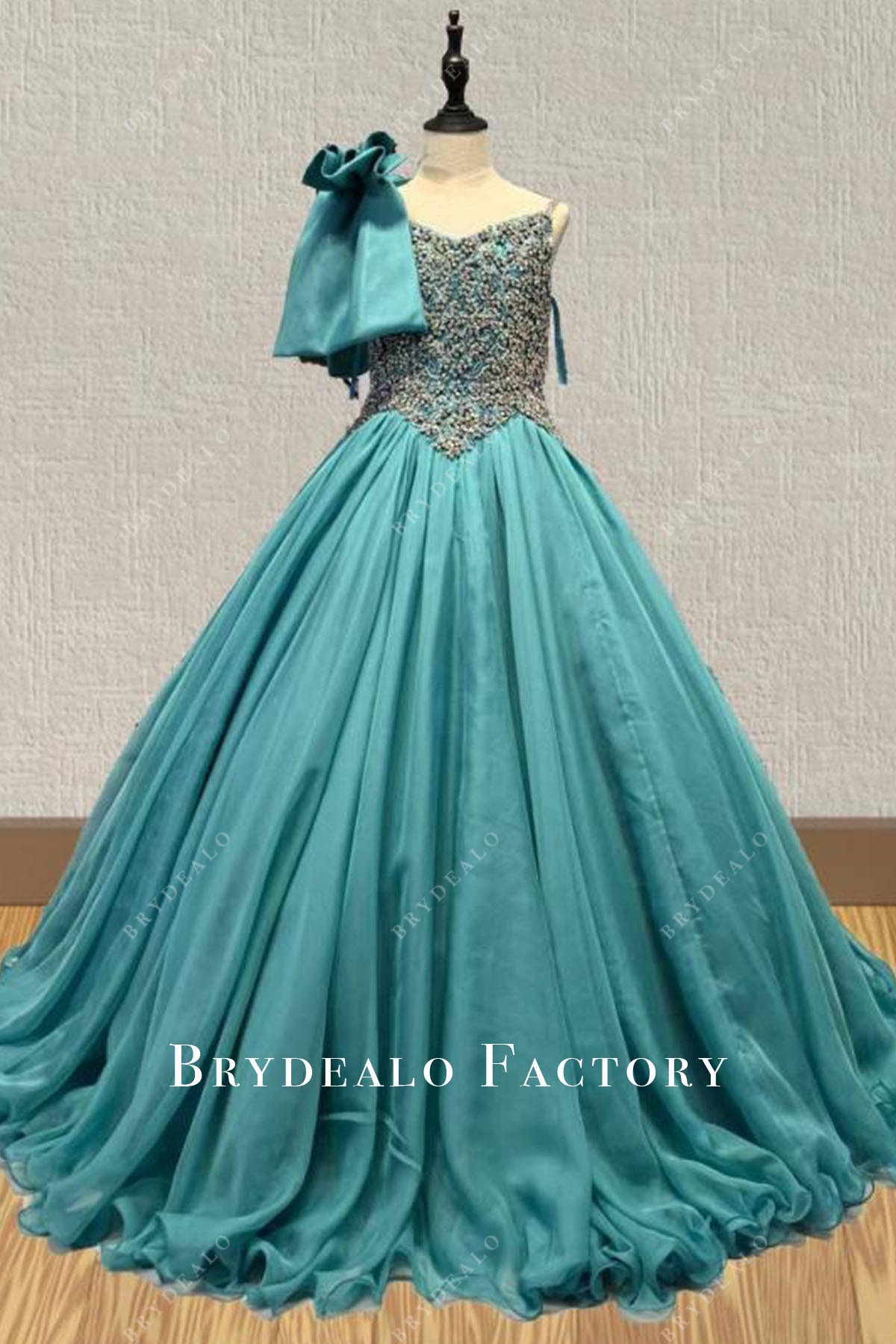 open lace back dress Amazon.com: Disney Store Official Singing Doll Collection - Cinderella -  Fashion Doll with Pink Party Dress Featuring Glittery Details