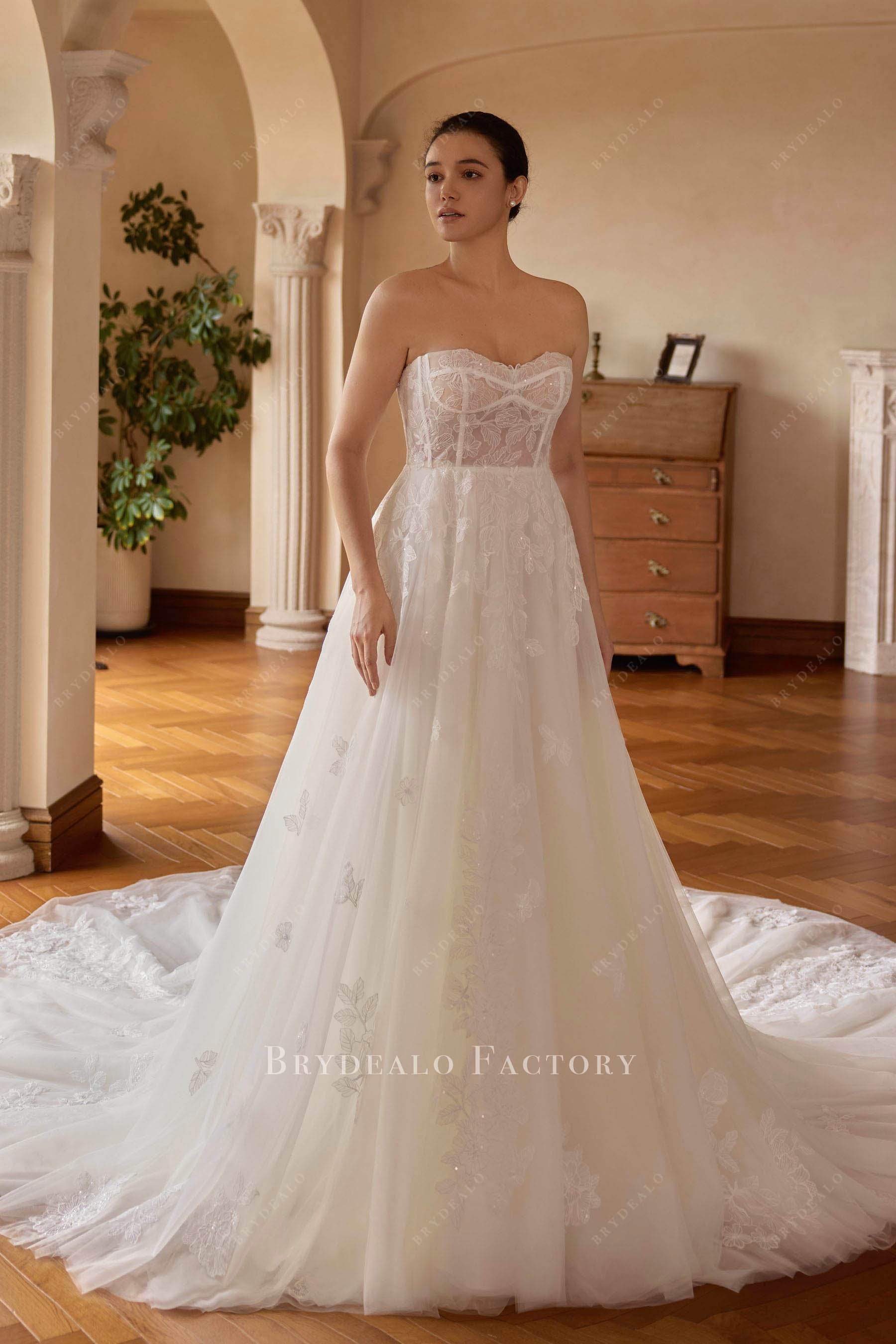Strapless Lace A-Line Cathedral Train Wedding Dress Strapless Lace A-Line Cathedral Train Wedding Dress