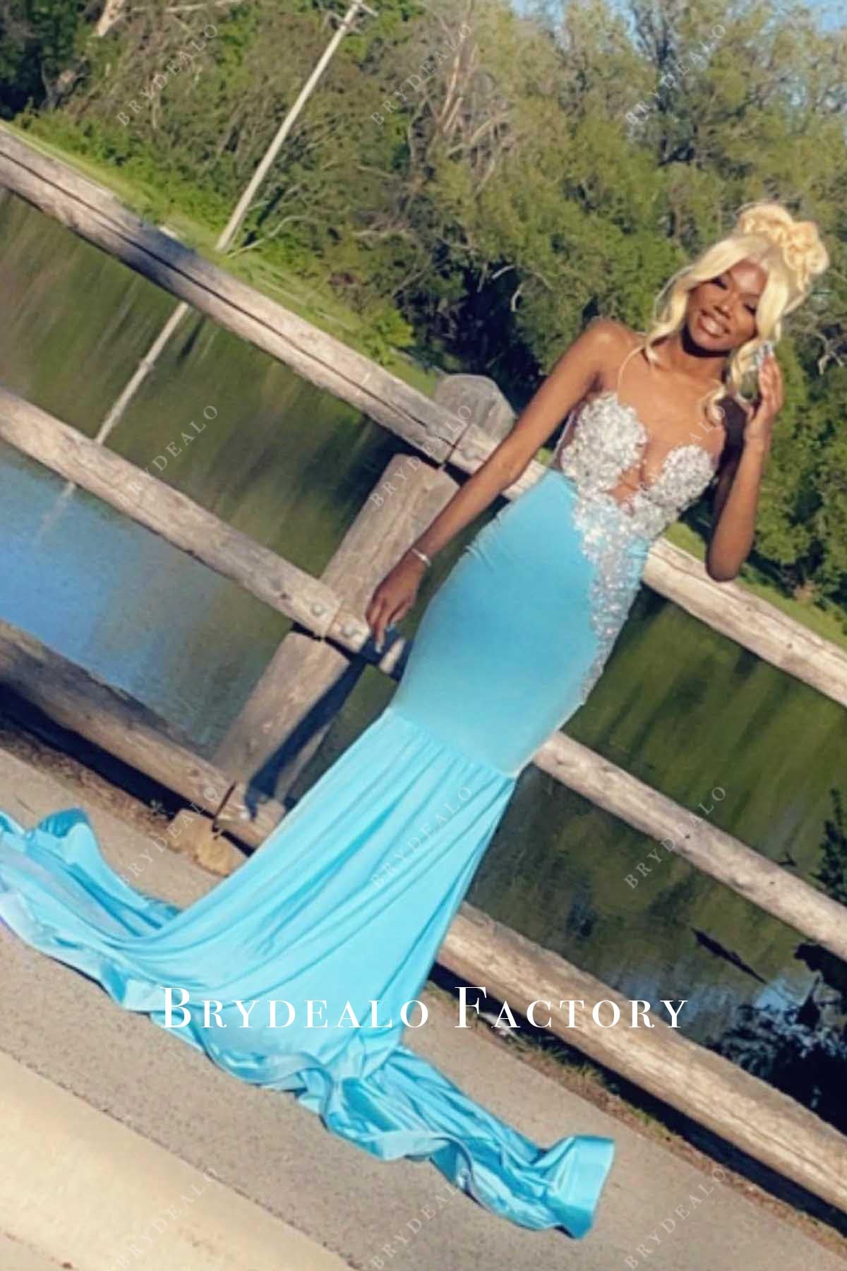 sequined pool sleeveless prom dress