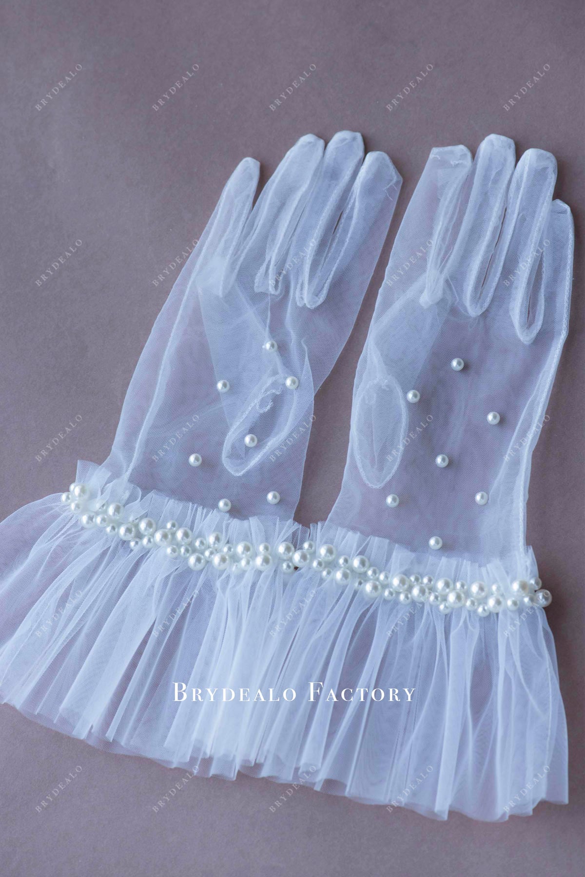 short ruffled tulle bridal gloves