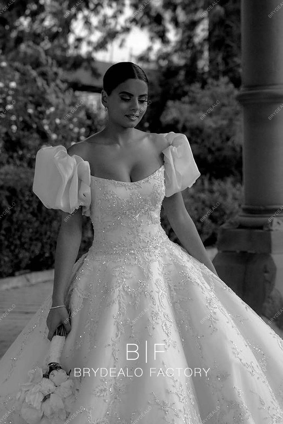 Scoop Neck Sparkly Lace Church Baroque Wedding Dress