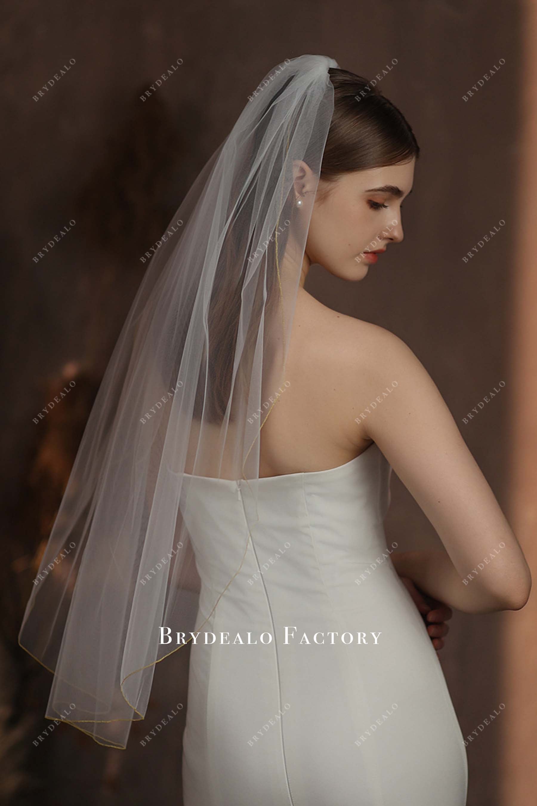 single tier tulle bridal veil