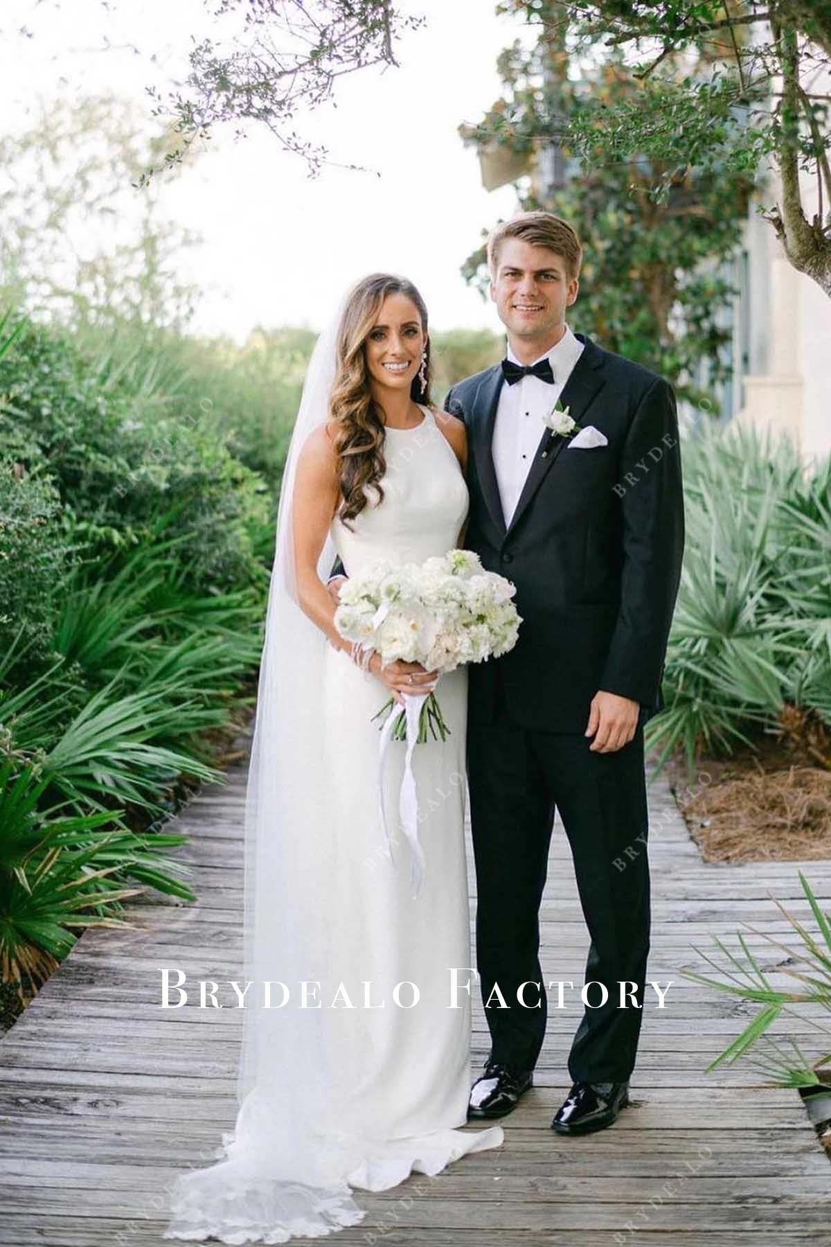 sleeveless long wedding dress