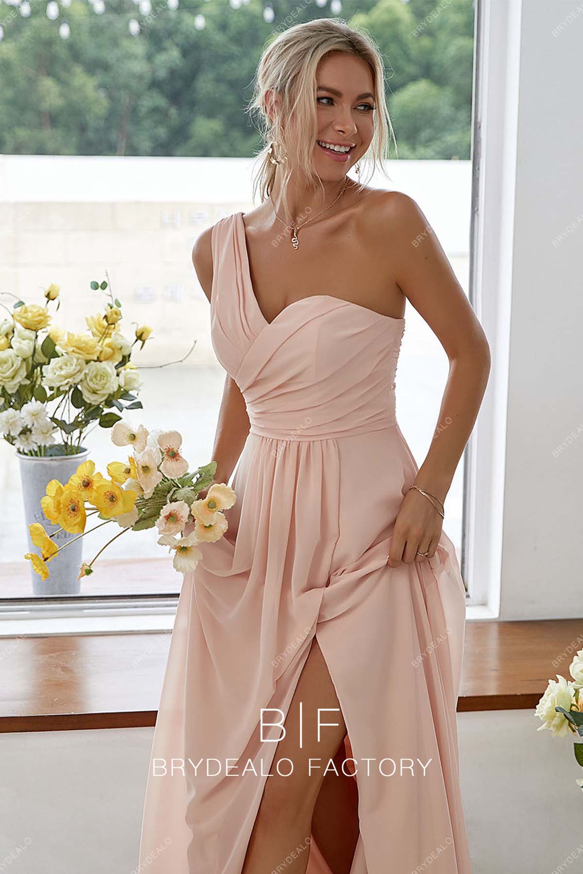 slit chiffon sleeveless formal dress